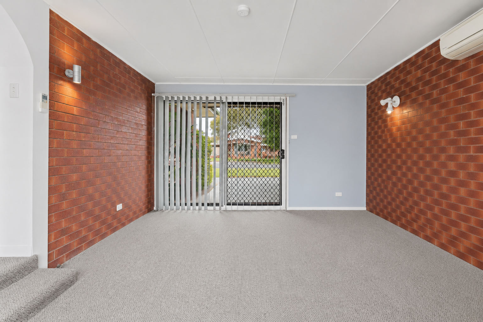 41 Bunberra Street — photo 8 of 22