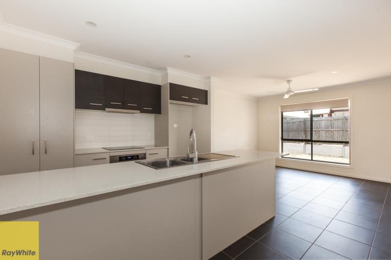 75 Cordeaux Crescent, Redbank Plains, QLD 4301