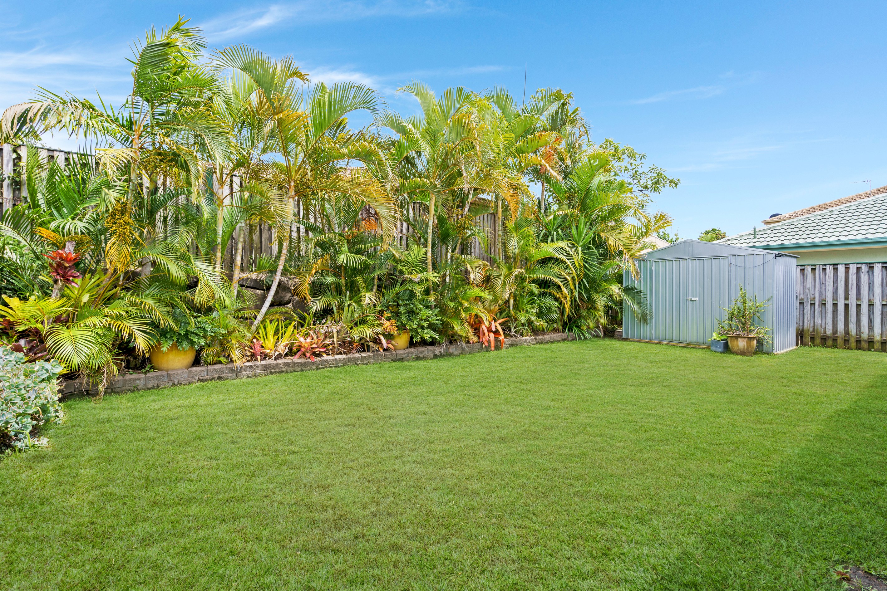8 Royal Court, Ashmore, QLD 4214
