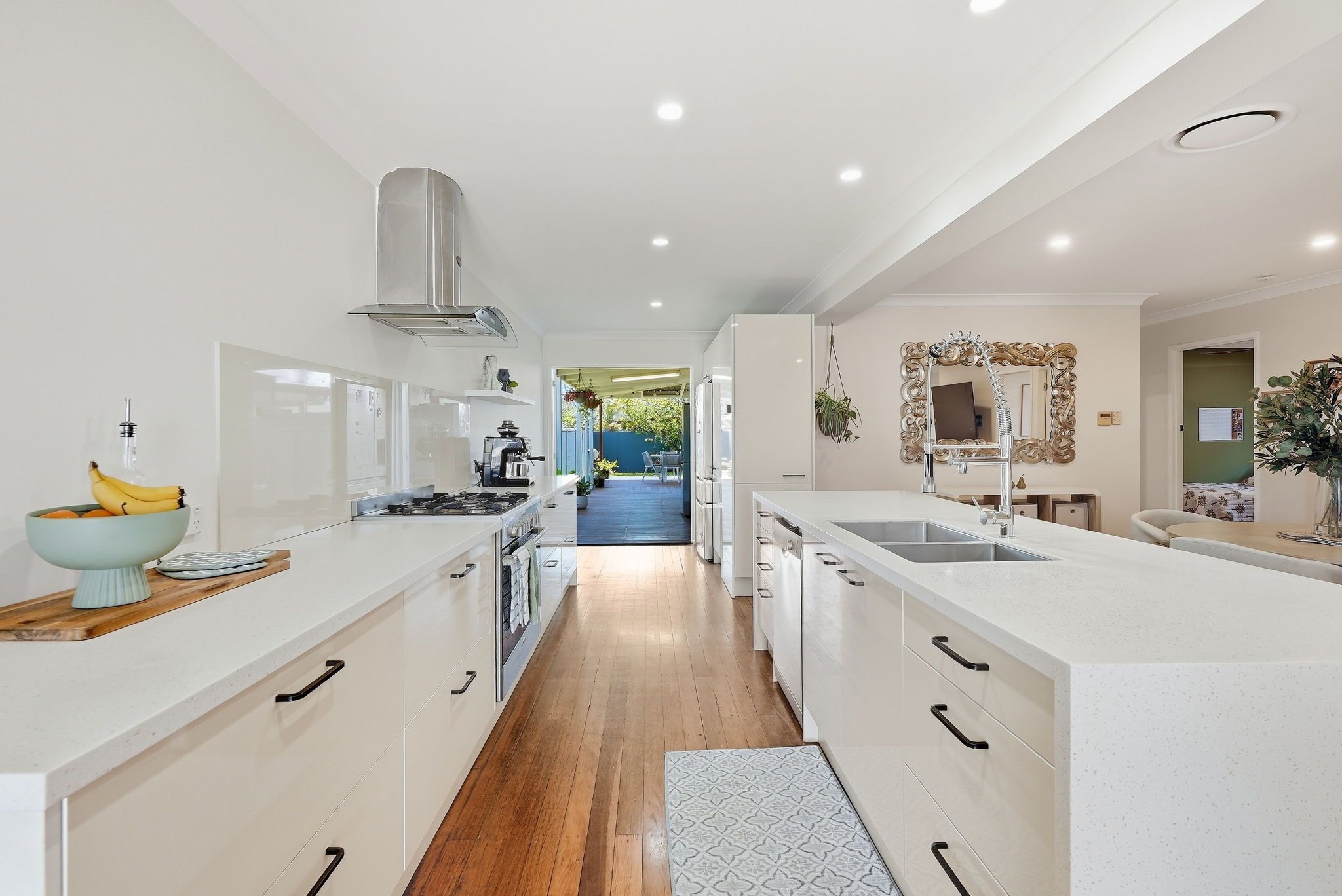91 Fifth Avenue, Palm Beach, QLD 4221