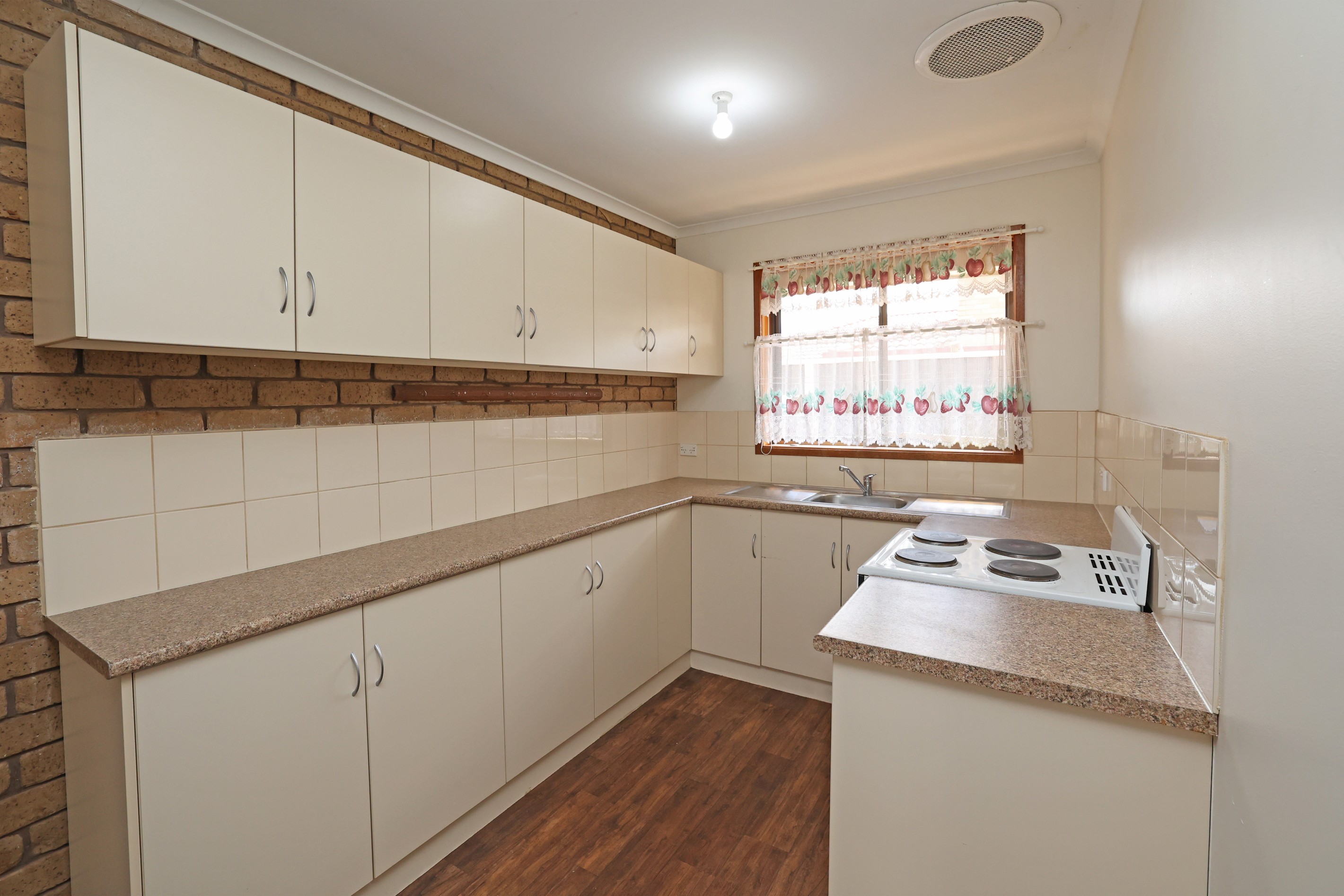 2/250 Seventh Street, Mildura, VIC 3500