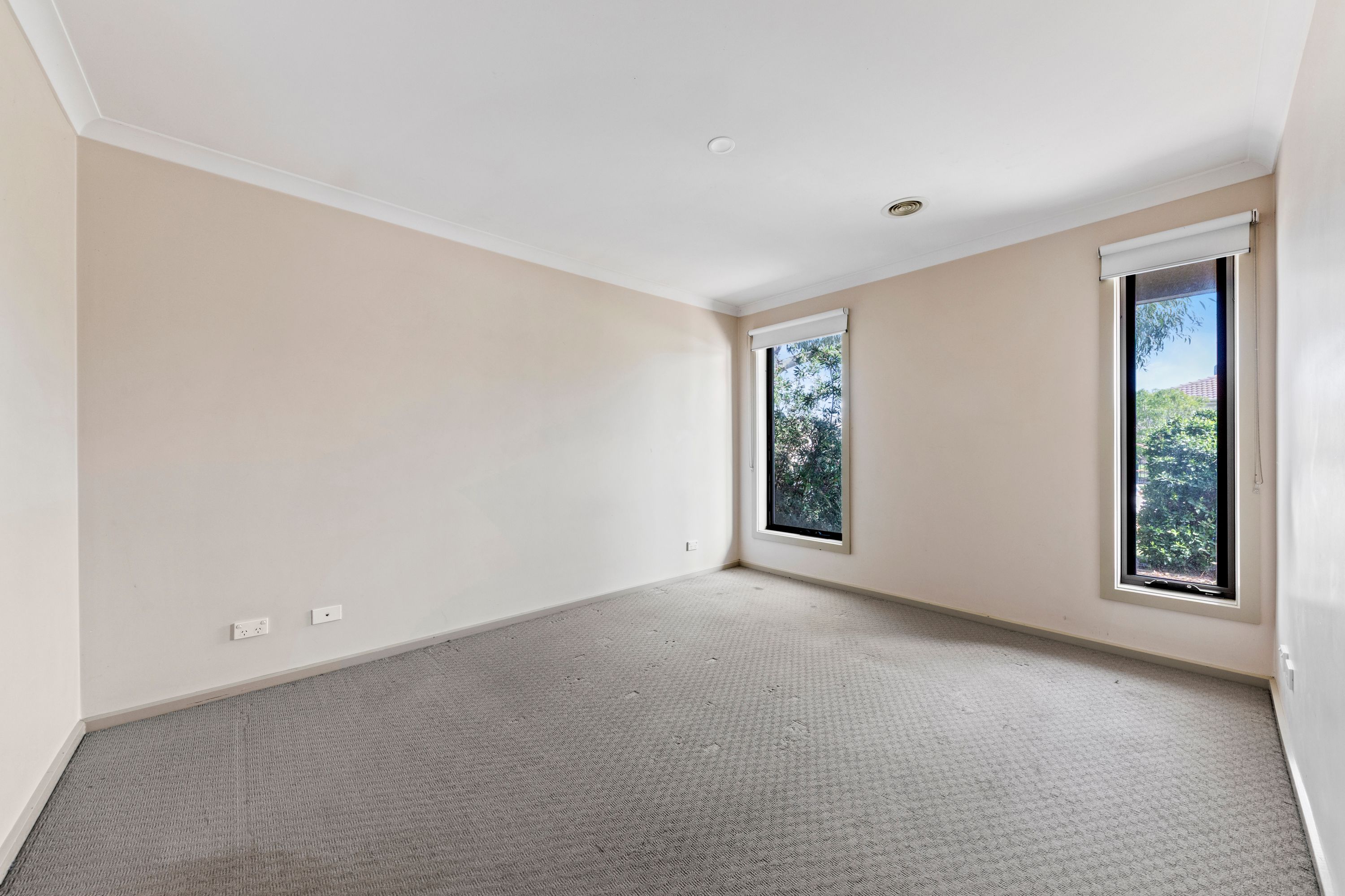 15 Zenith Street — photo 6 of 22