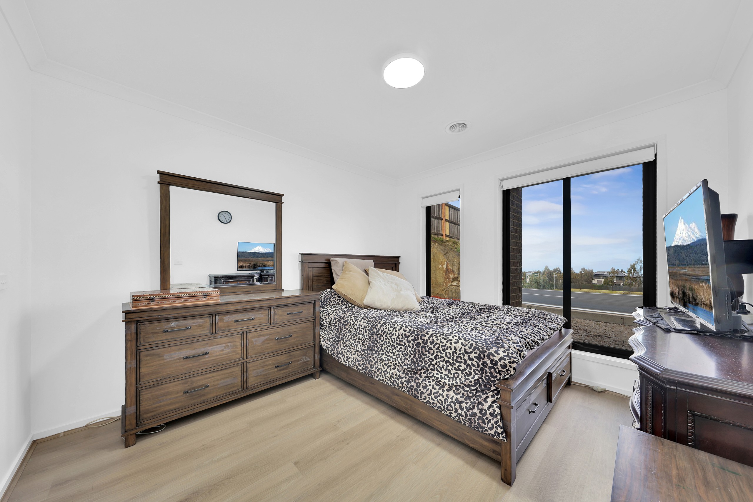 16 Bedstraw Street, Mernda, VIC 3754