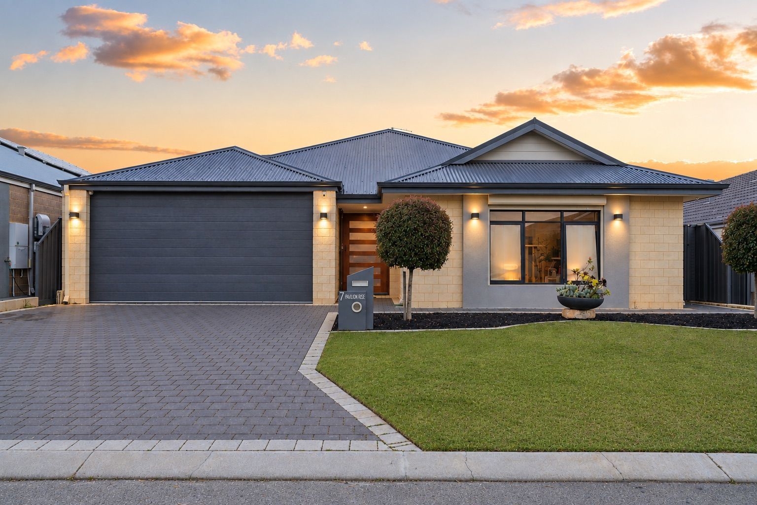 7 Prelude Rise — photo from Ray White Keevers Group