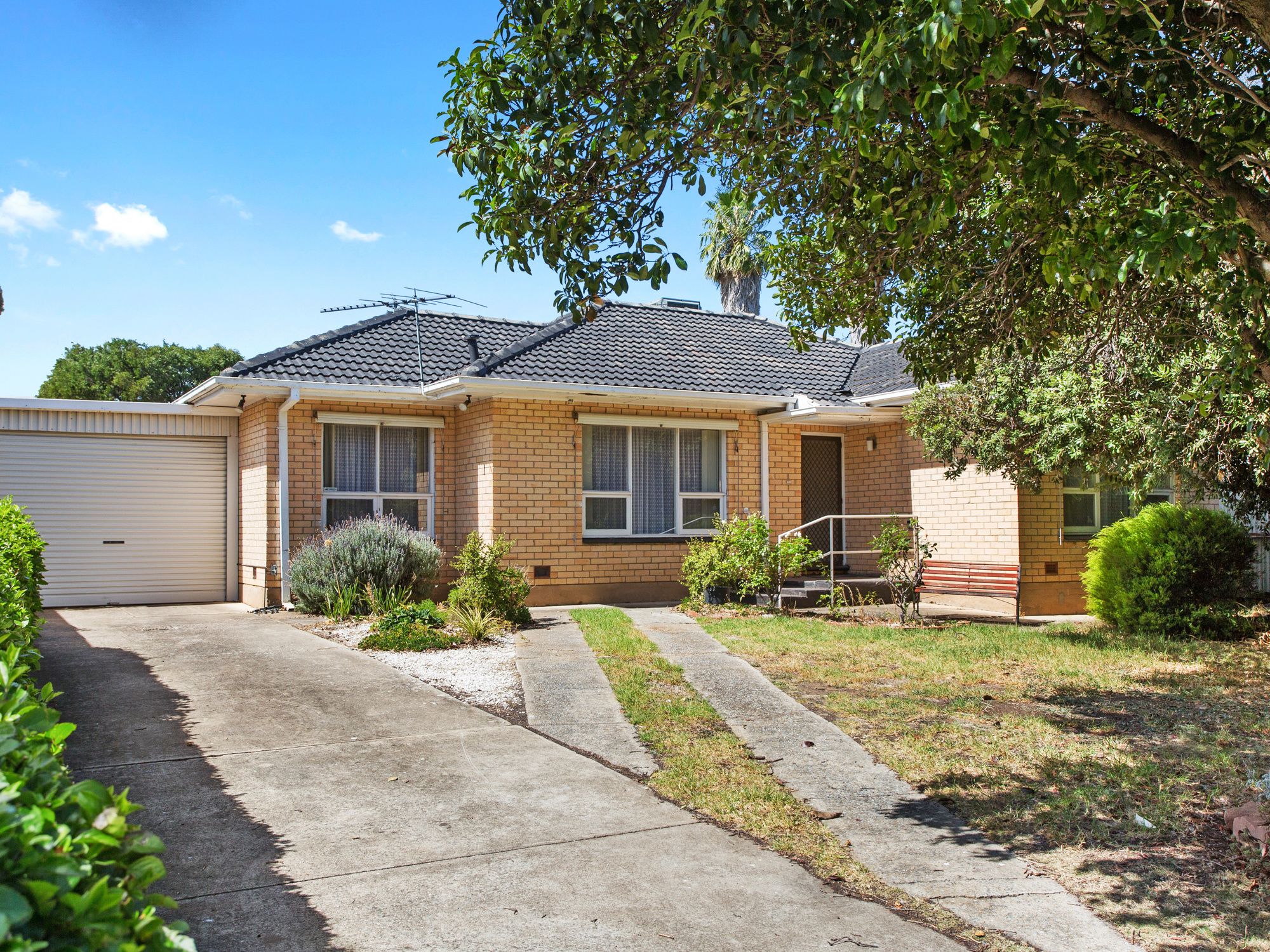 28 Prince Charles Street, Morphett Vale SA 5162