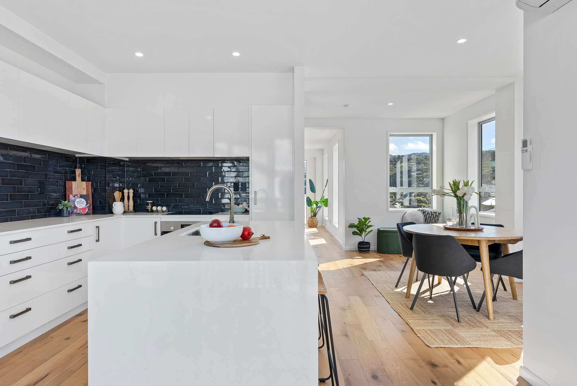 25A Liffey Street photo 2