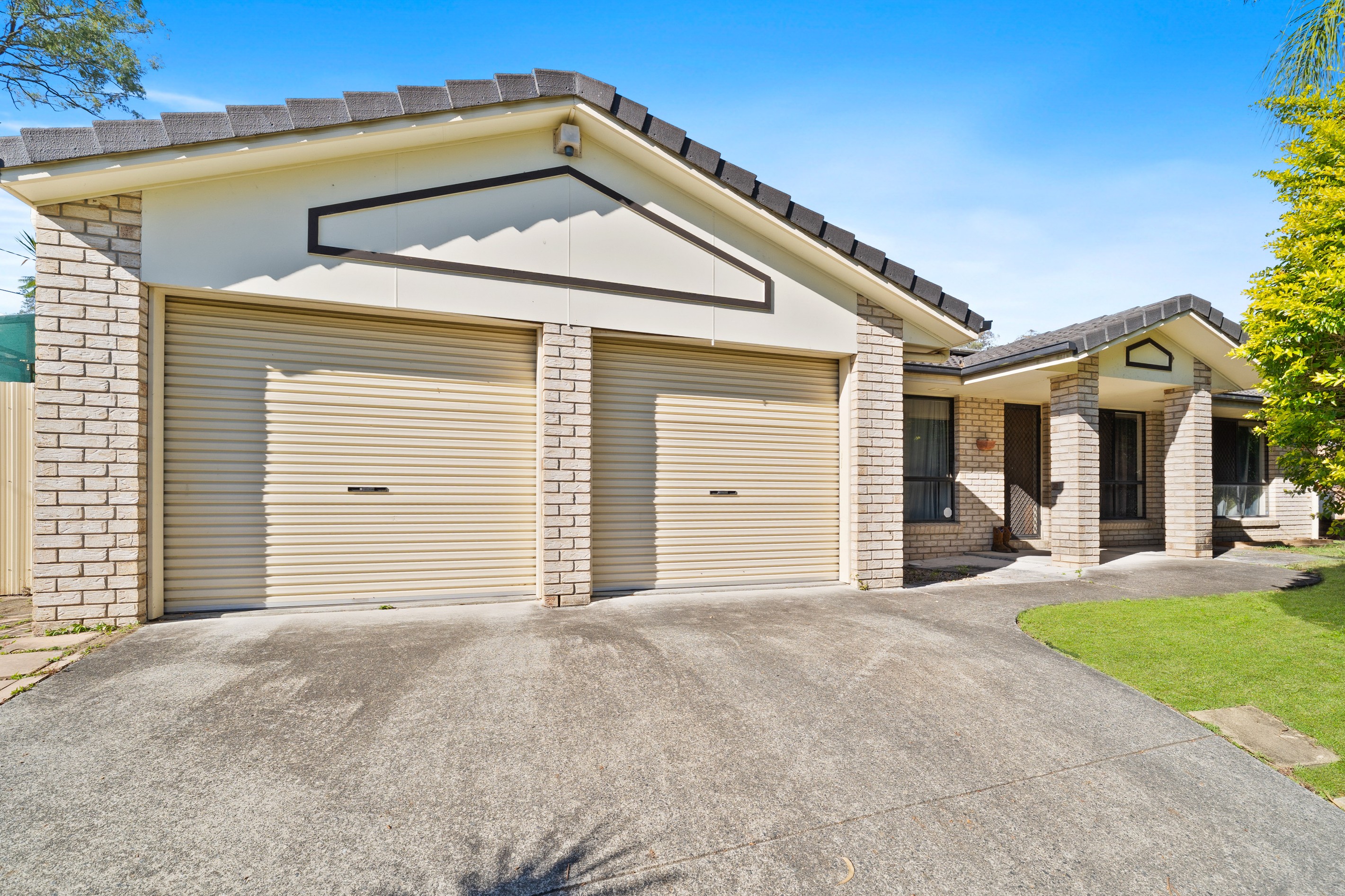 15 Avonmore Street, Edens Landing, QLD 4207