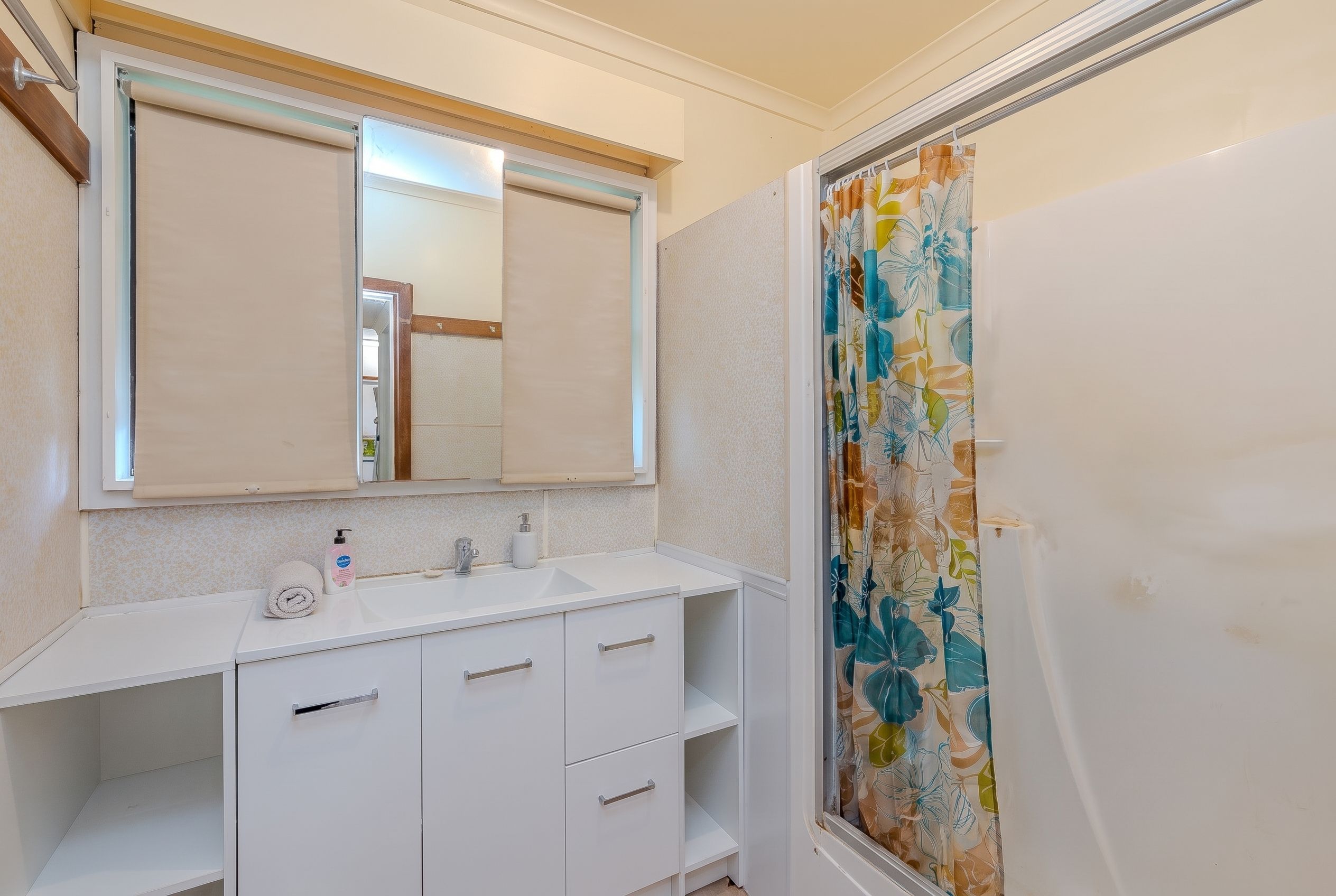 23 Emmett Street — photo 8 of 14