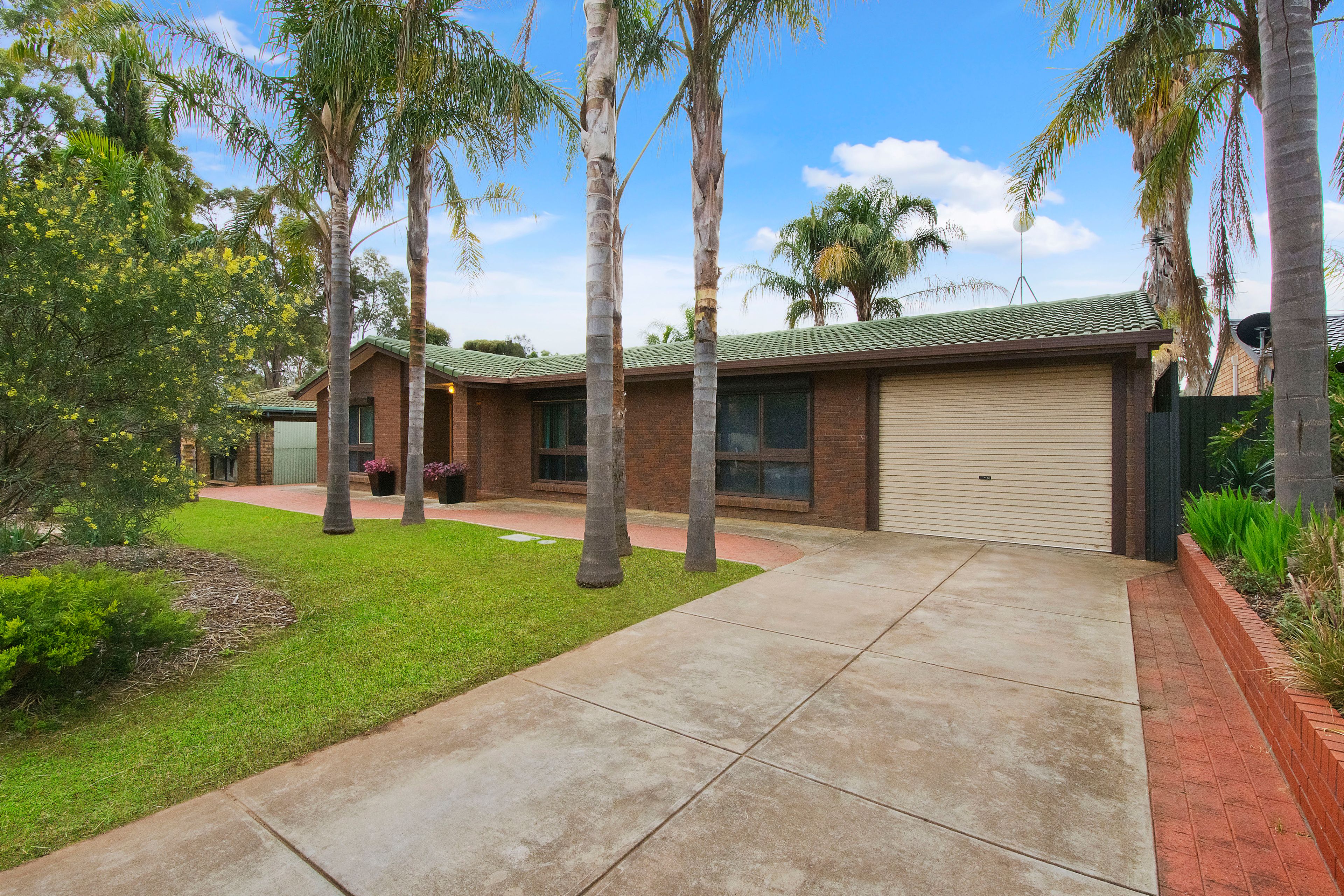10 Michael Crescent, Hillbank, SA 5112