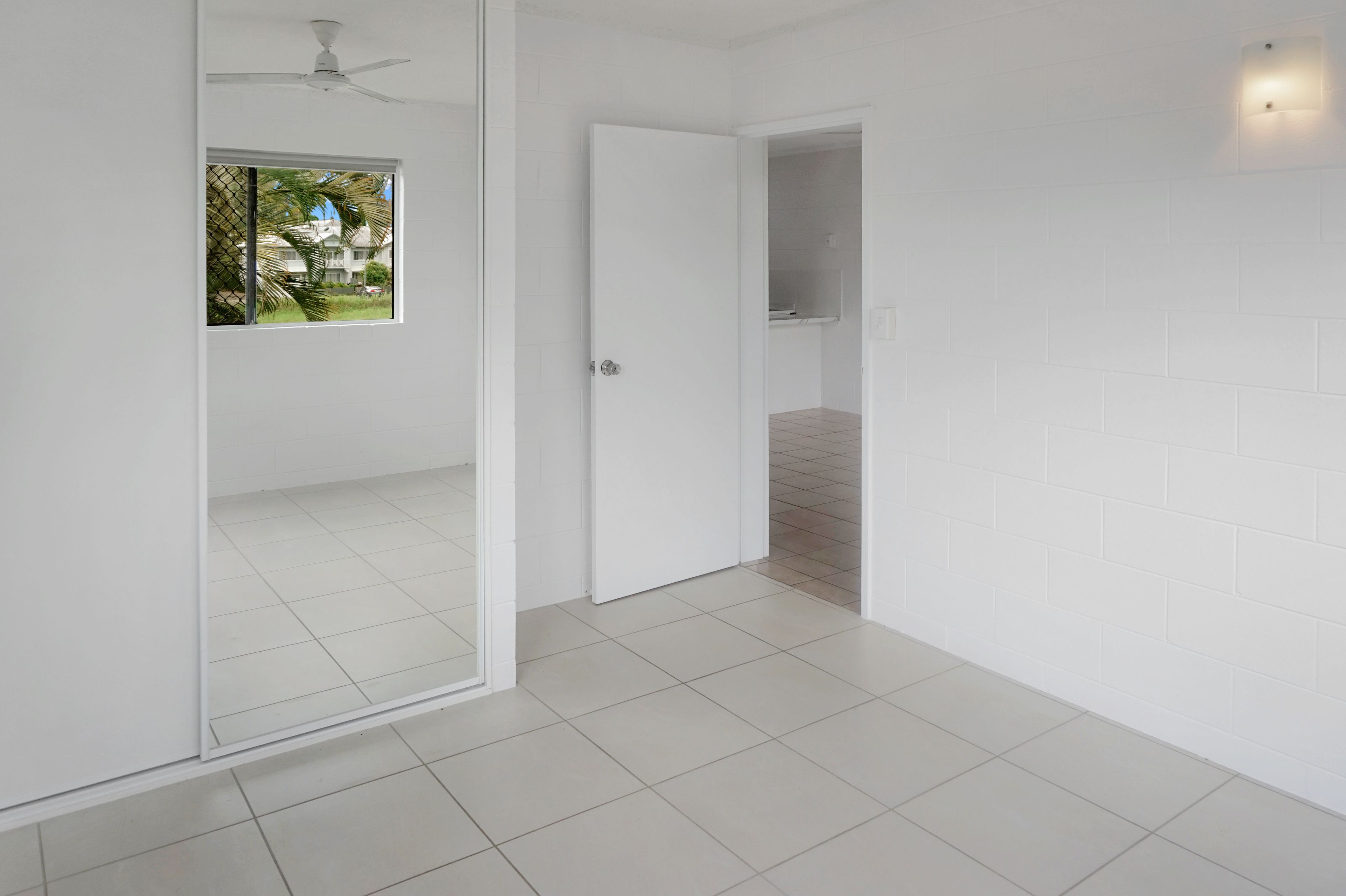 15/173-179 Mayers Street — photo 6 of 8