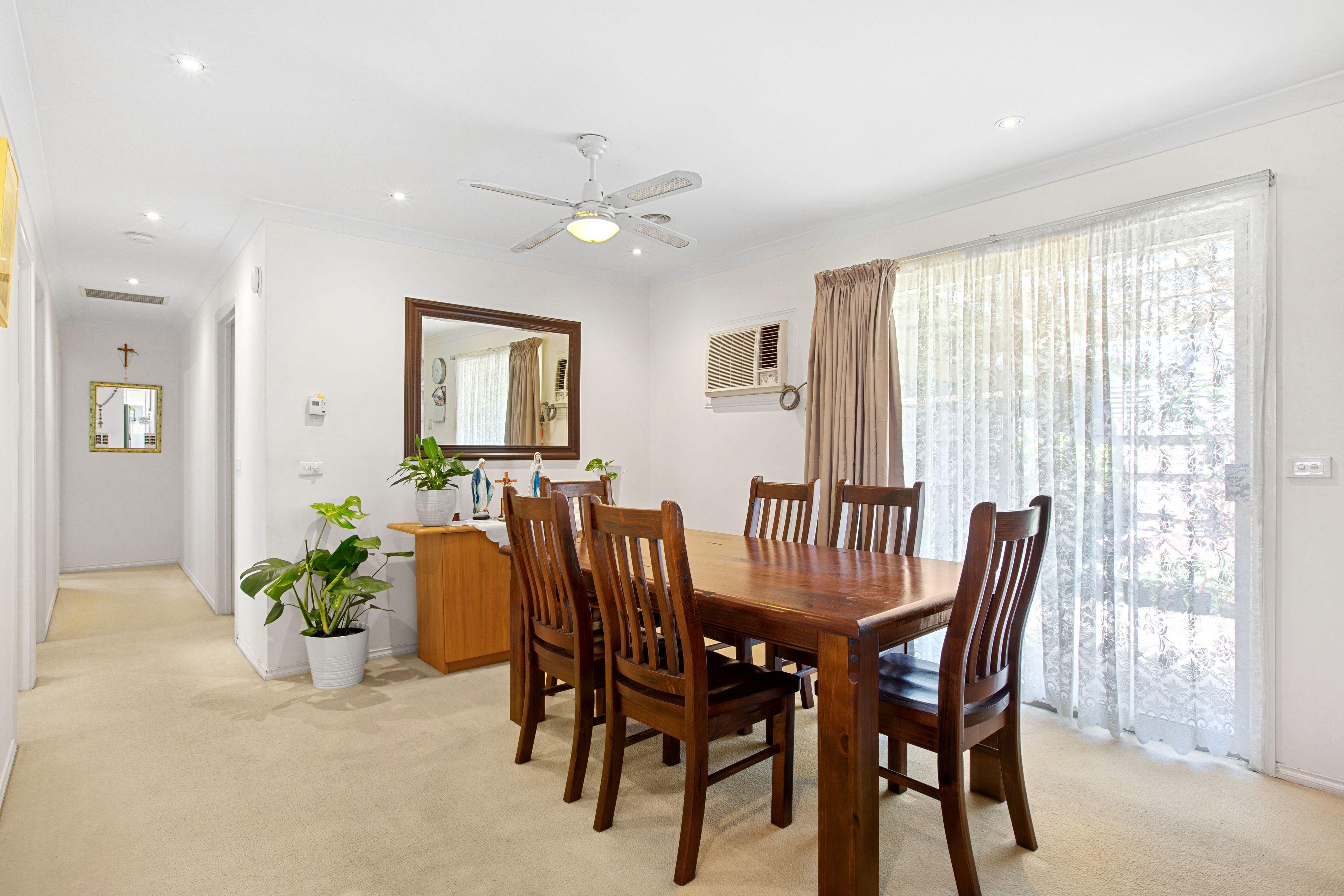 8 Nicholas Court, Carrum Downs, VIC 3201