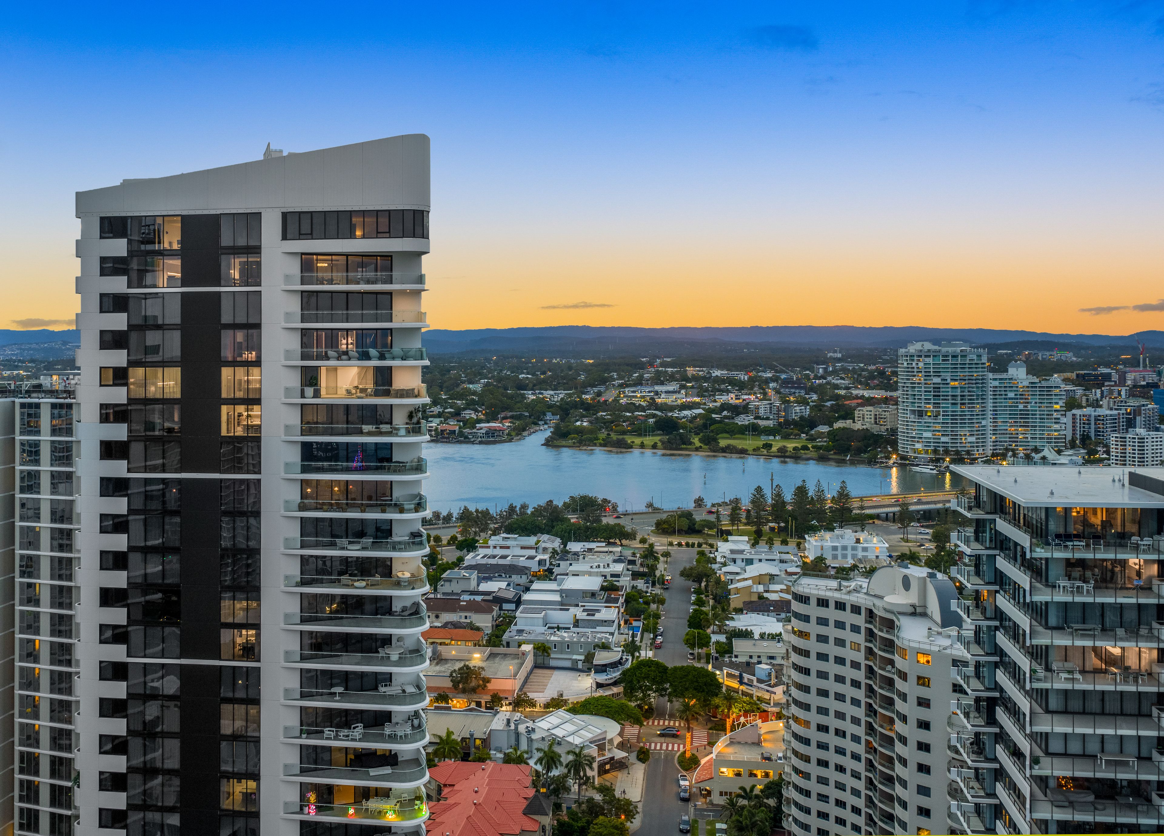 13/24 Woodroffe Avenue, Main Beach, QLD 4217