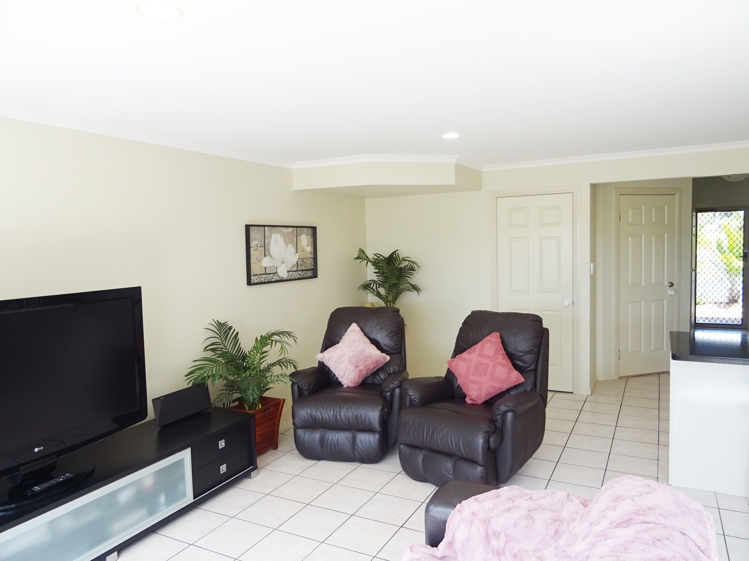 18/447 Pine Ridge Road, Runaway Bay, QLD 4216