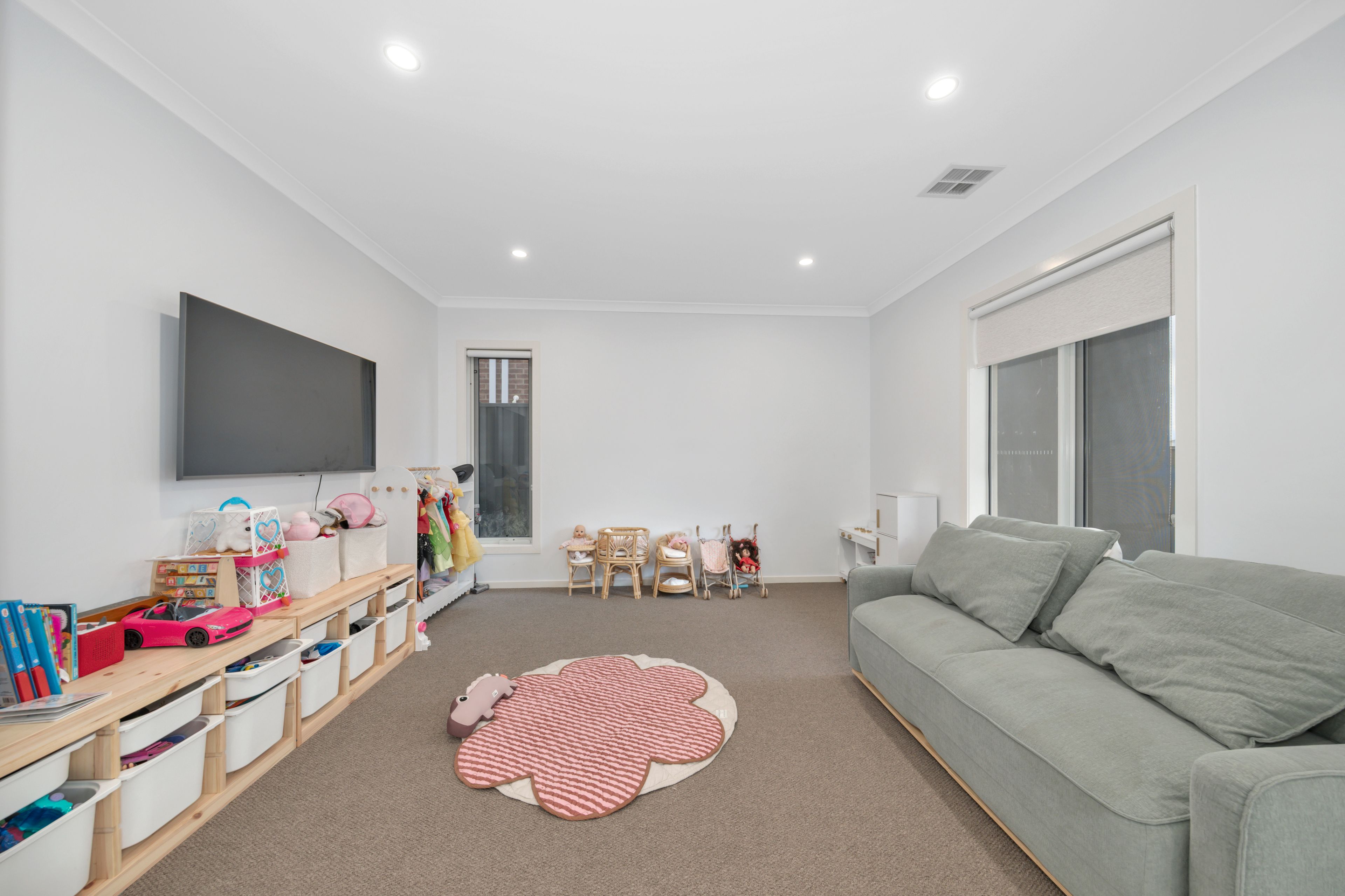 27 Noyce Way — photo 6 of 12