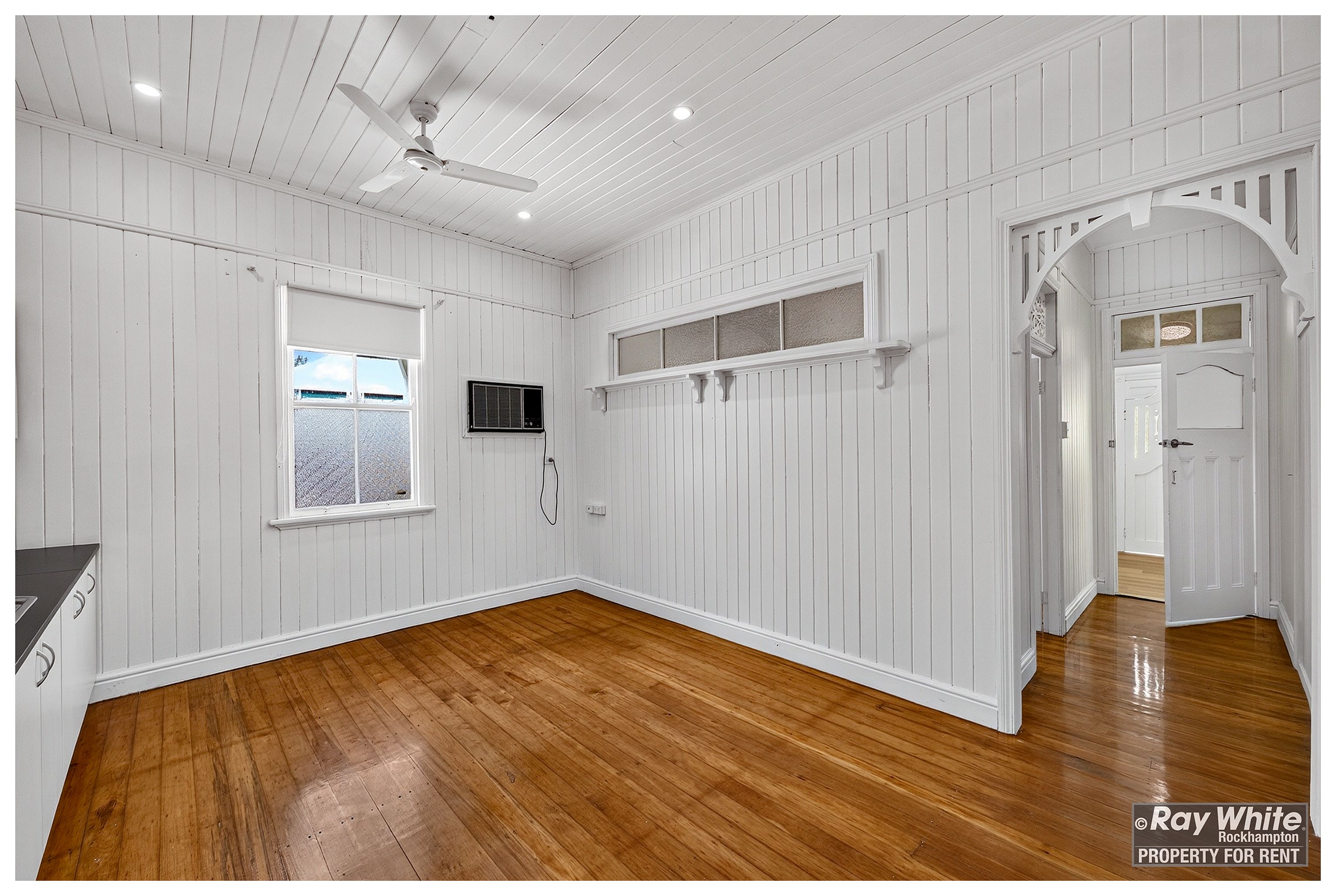32 Macaree Street — photo 11 of 30