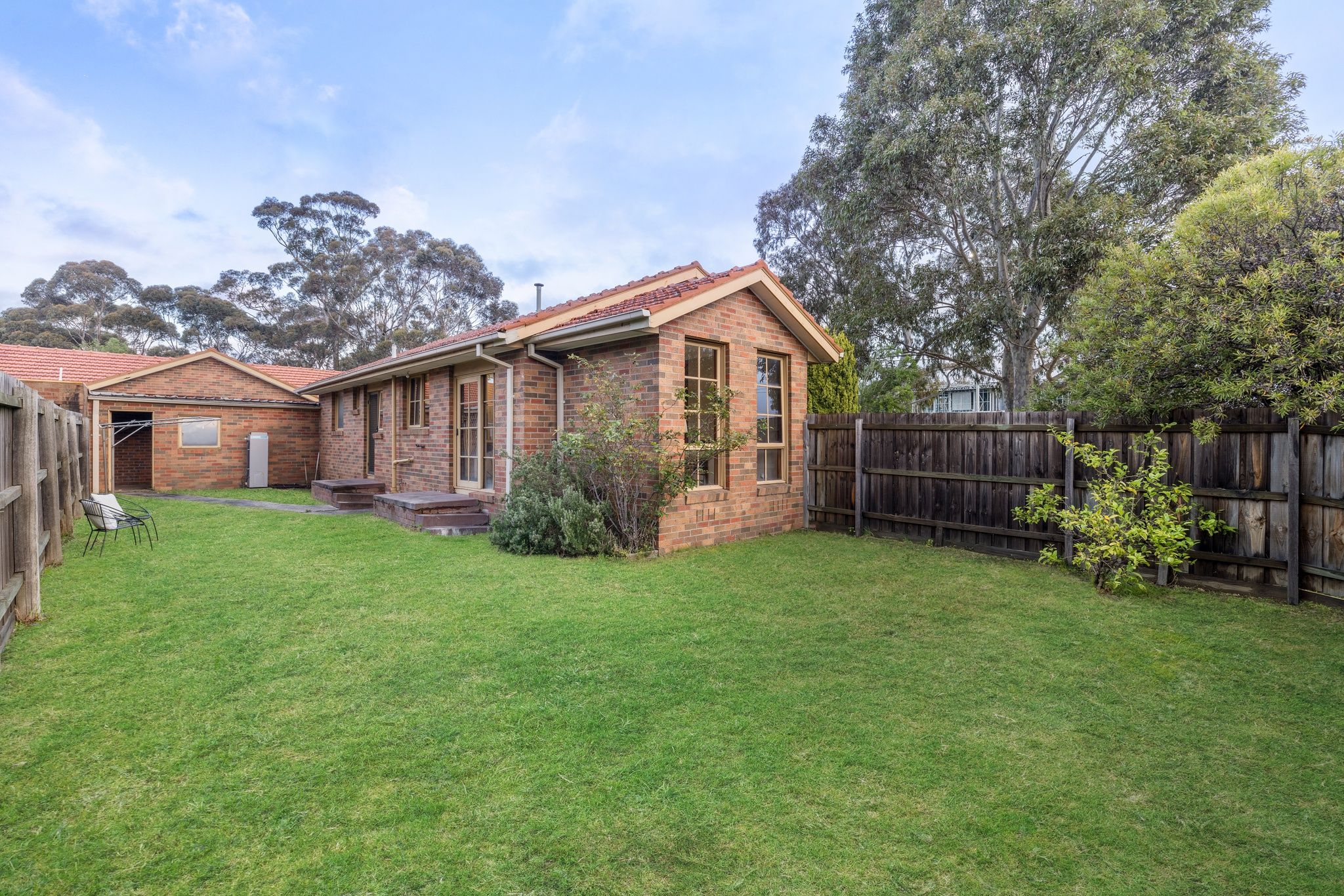 2/851-853 Ferntree Gully Road — photo 14 of 14
