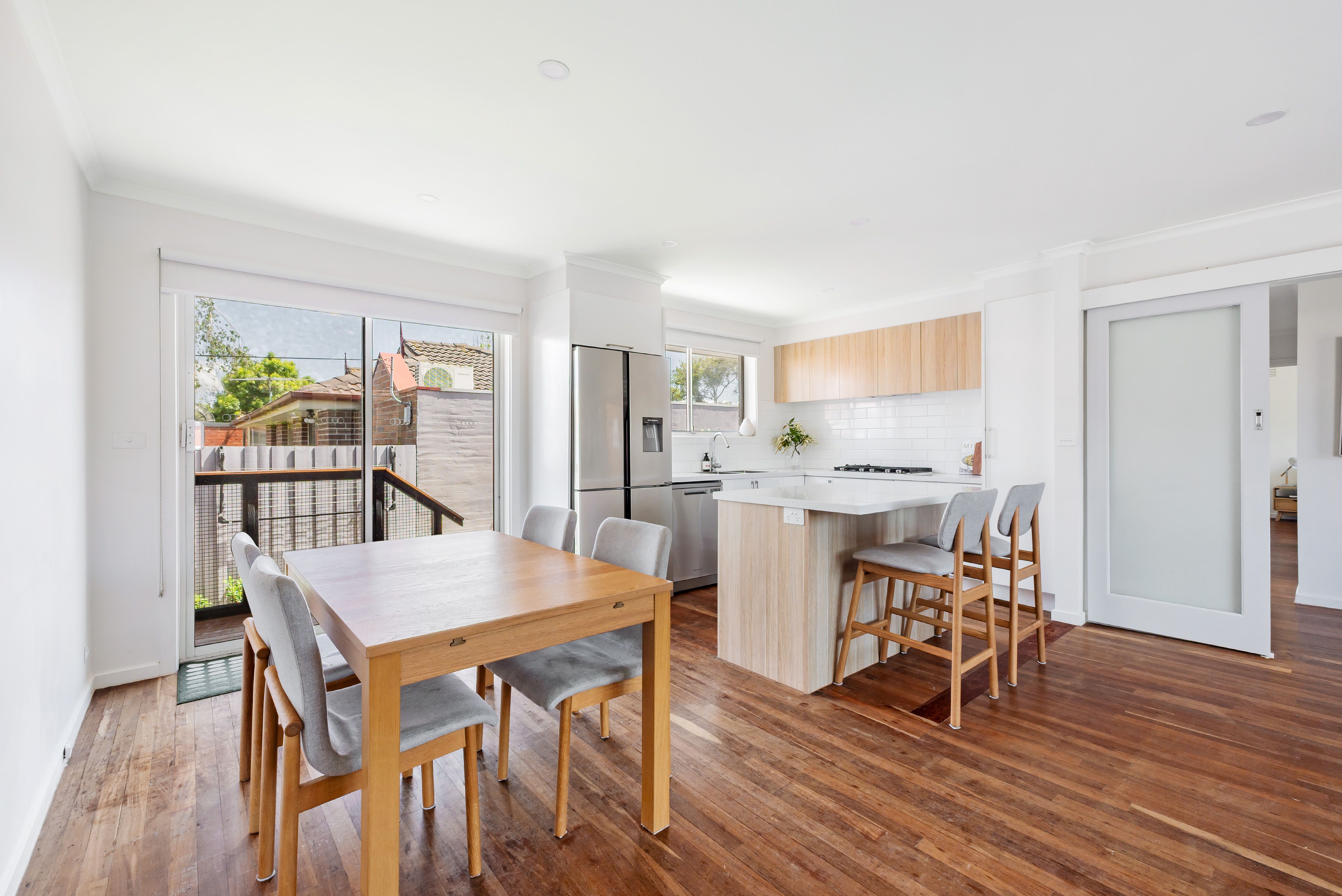 2/15 Cooley Avenue — photo 6 of 15
