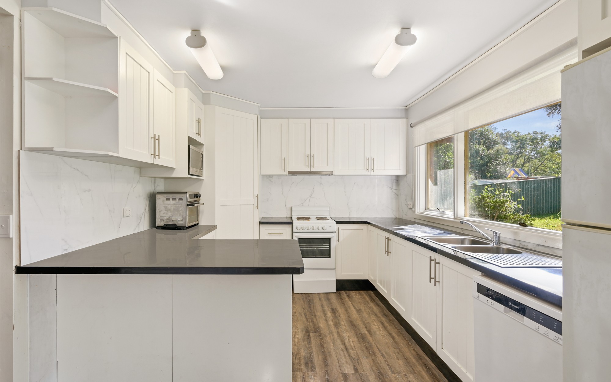 4 Willow Court, Bradbury, NSW 2560