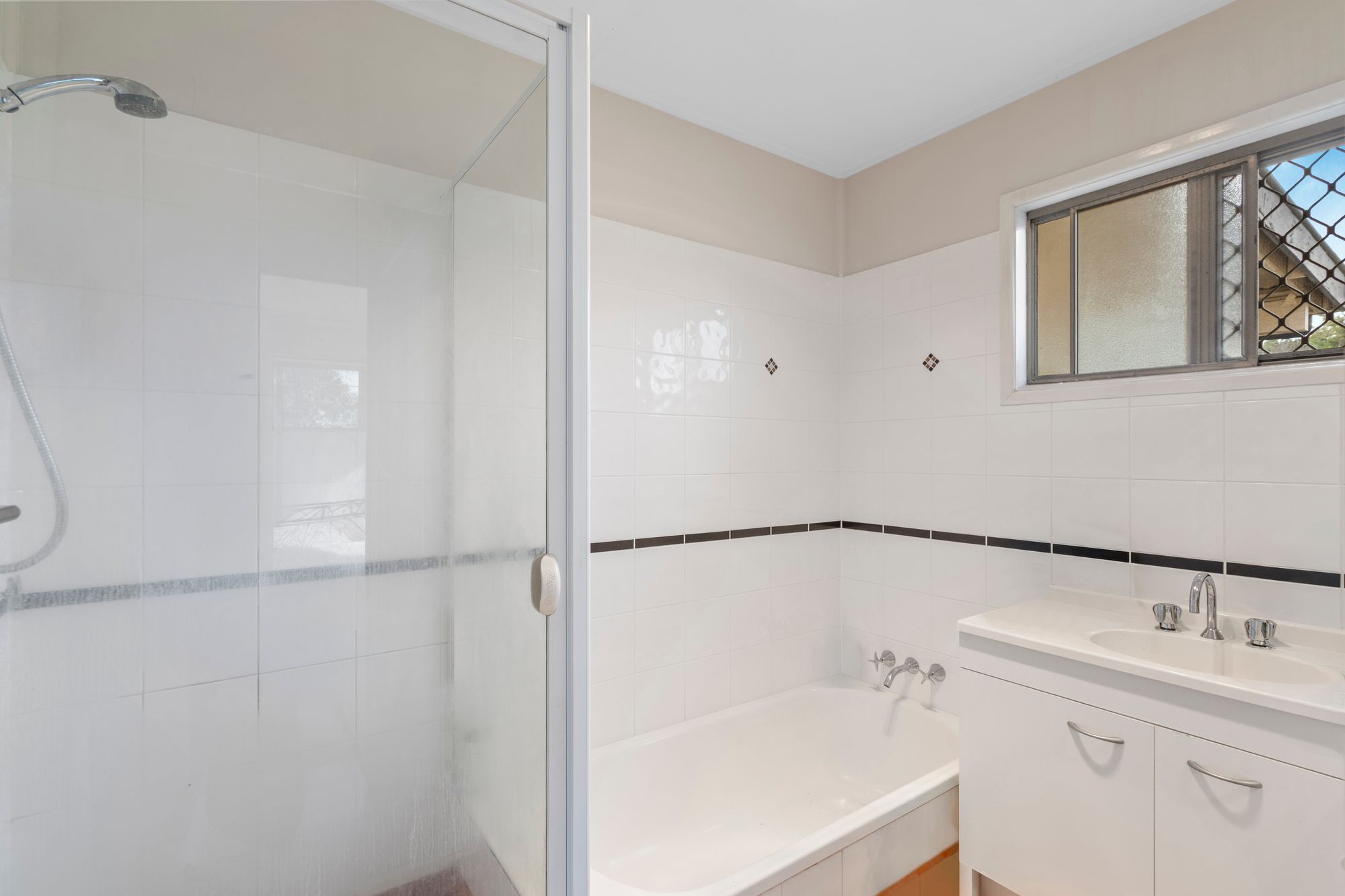 1 She-Oak Street — photo 14 of 22