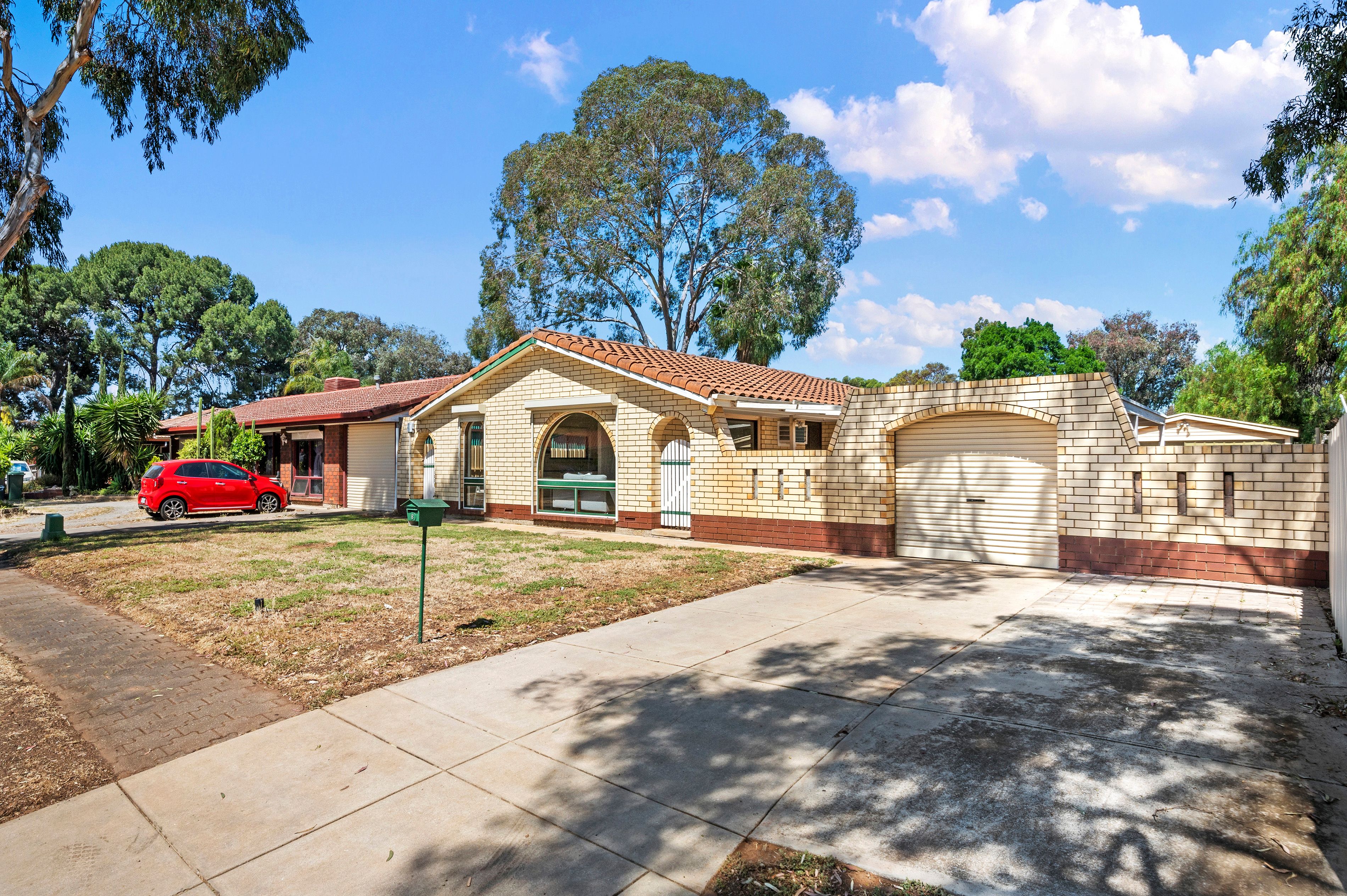 8 Andrew Smith Drive, Parafield Gardens, SA 5107
