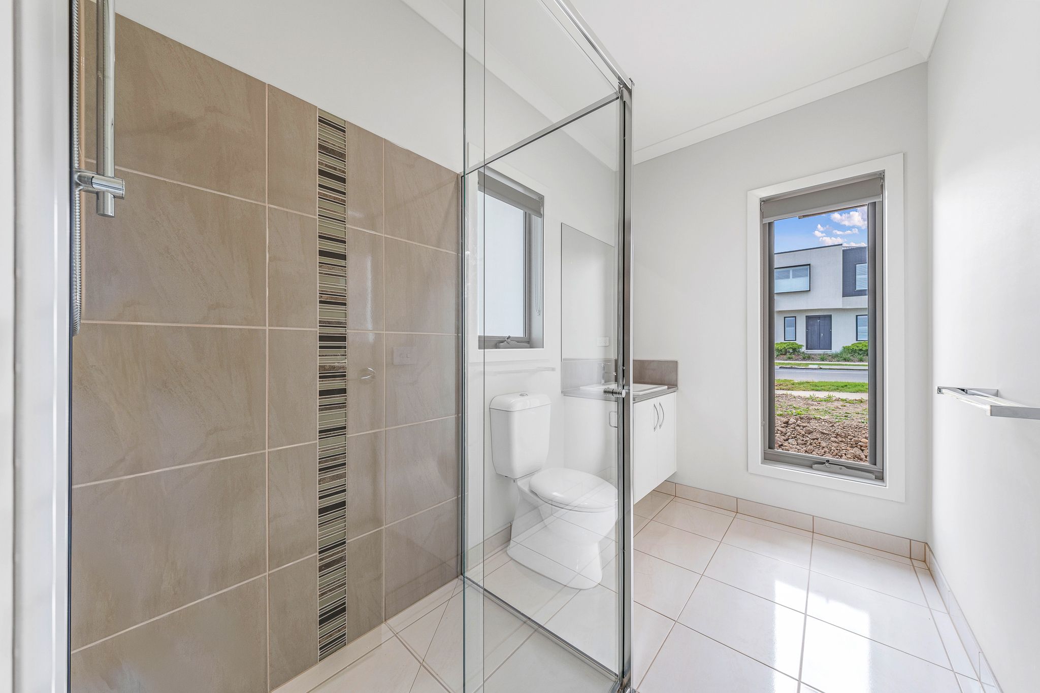 22 Everfair Crescent — photo 6 of 13