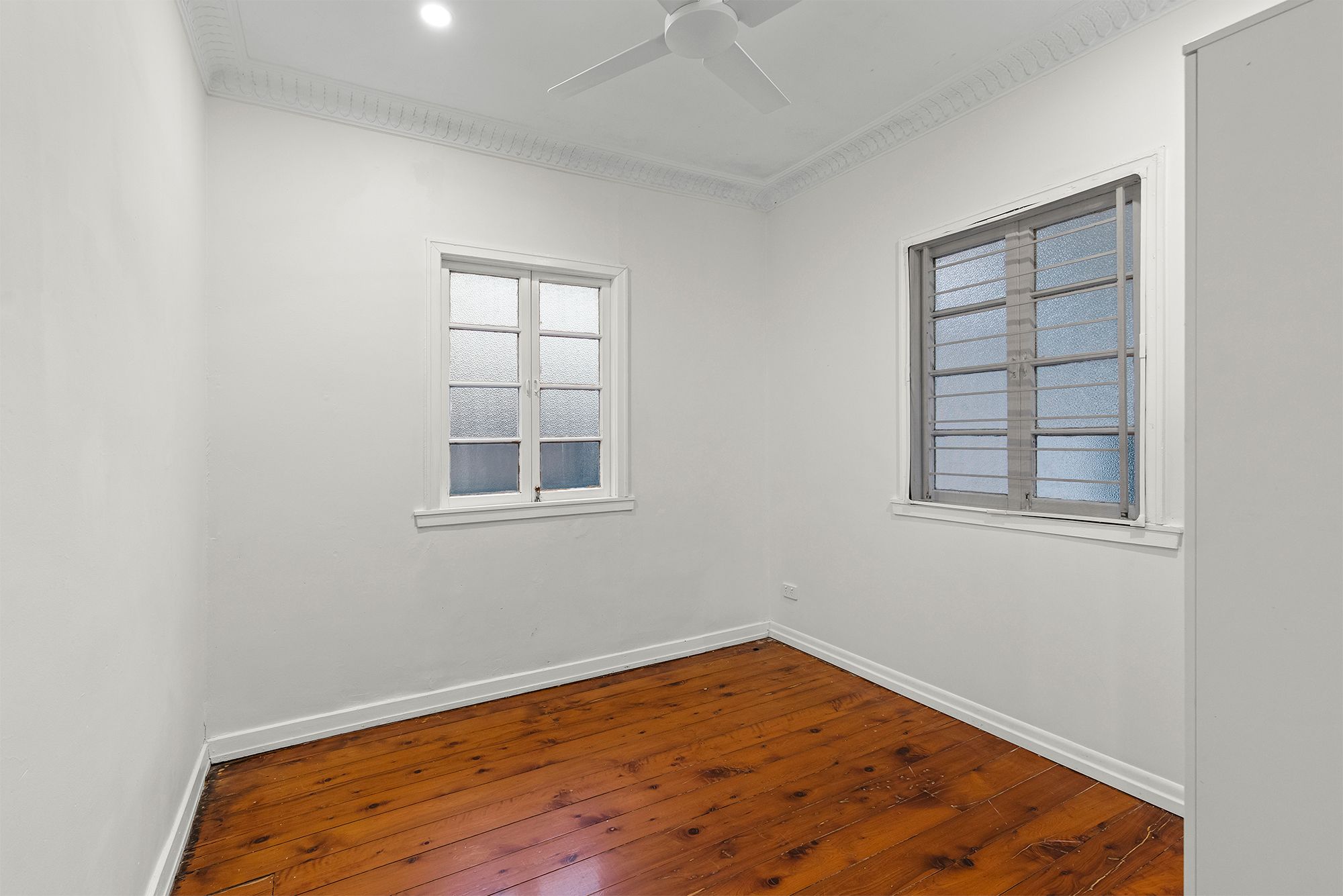 39 Parker Avenue — photo 11 of 22