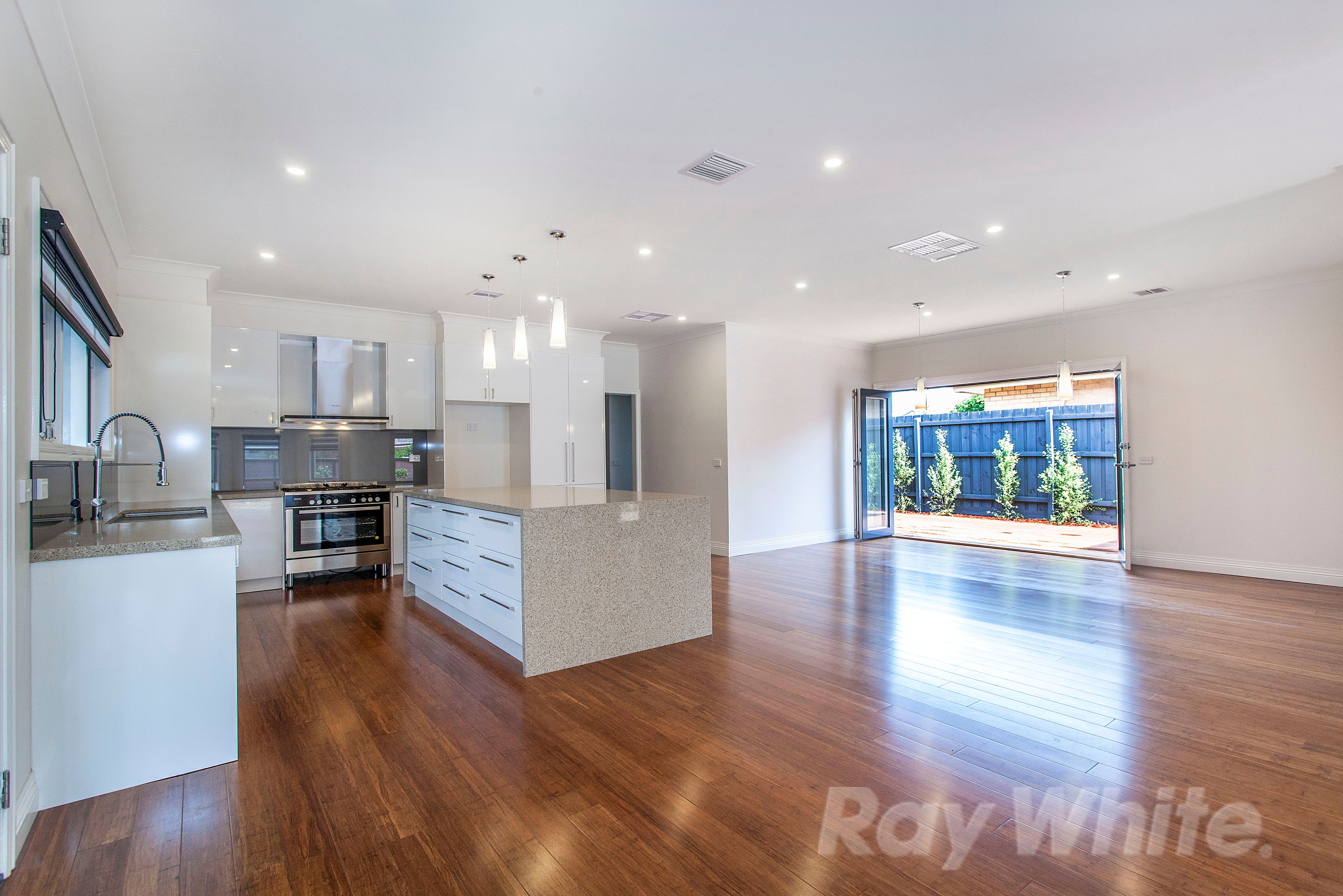 12 Ireland Street, Seaford, VIC 3198
