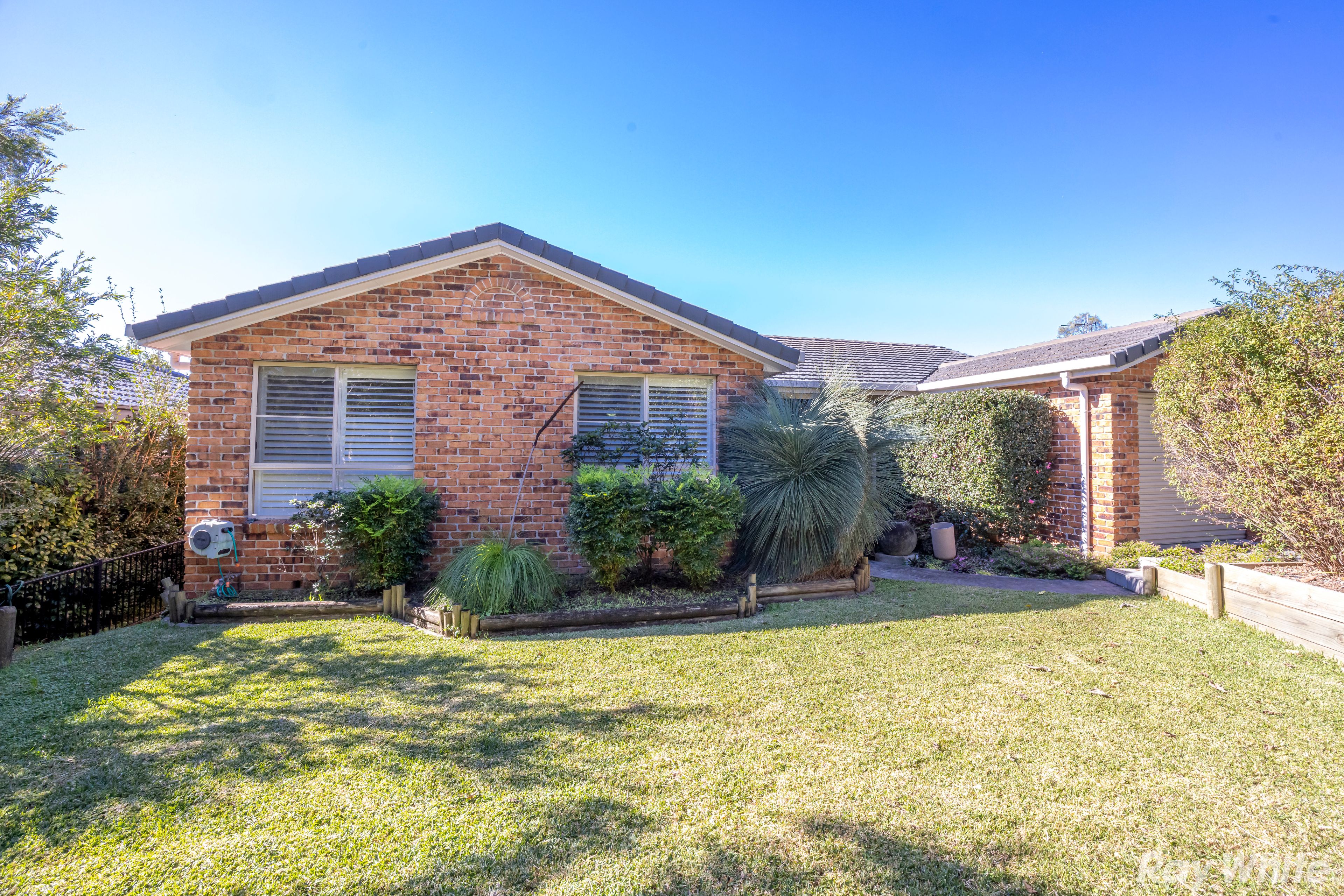 12 Emerald Place , Green Point NSW 2428