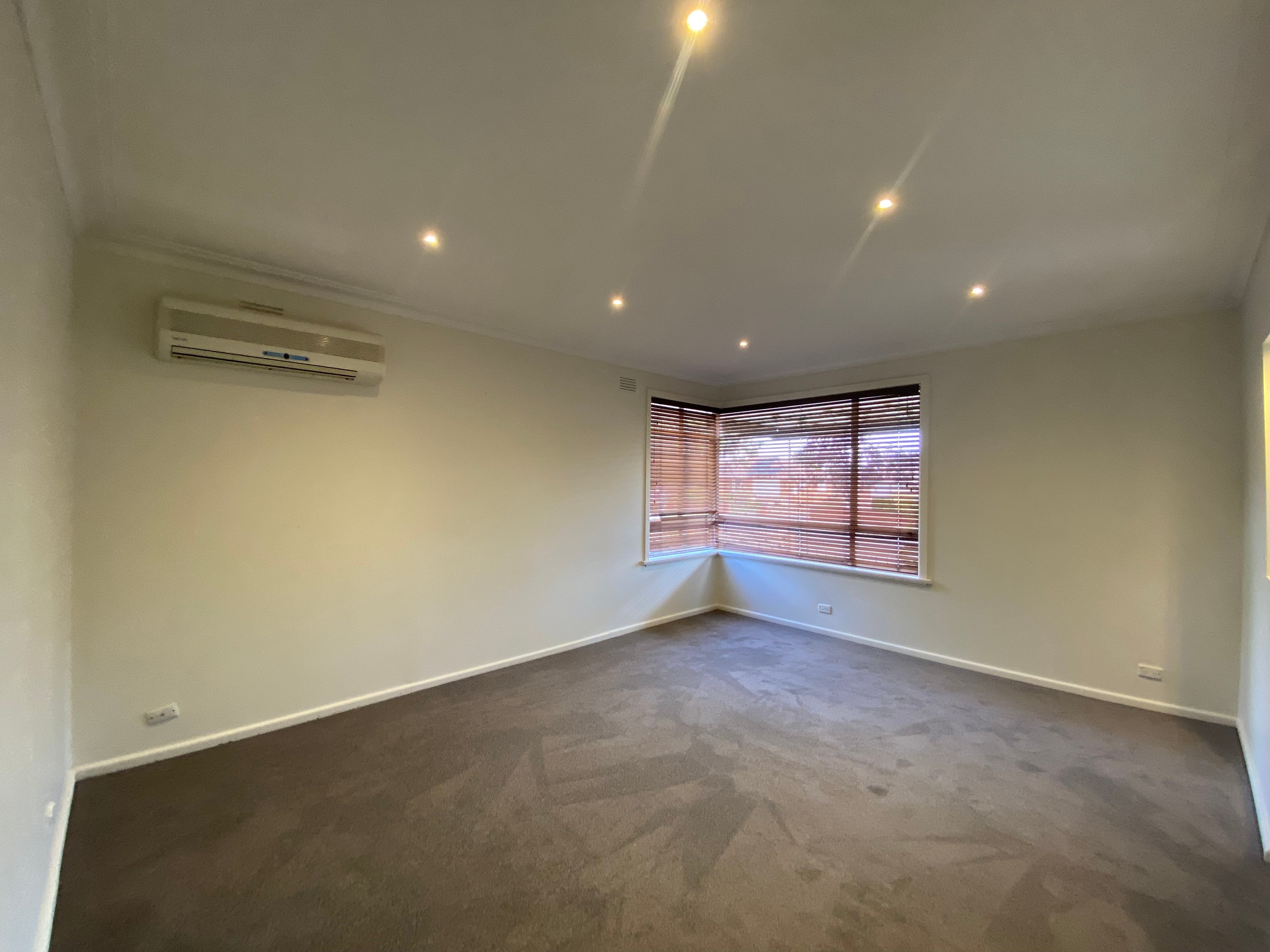 42 Kingsway Drive, Lalor, VIC 3075