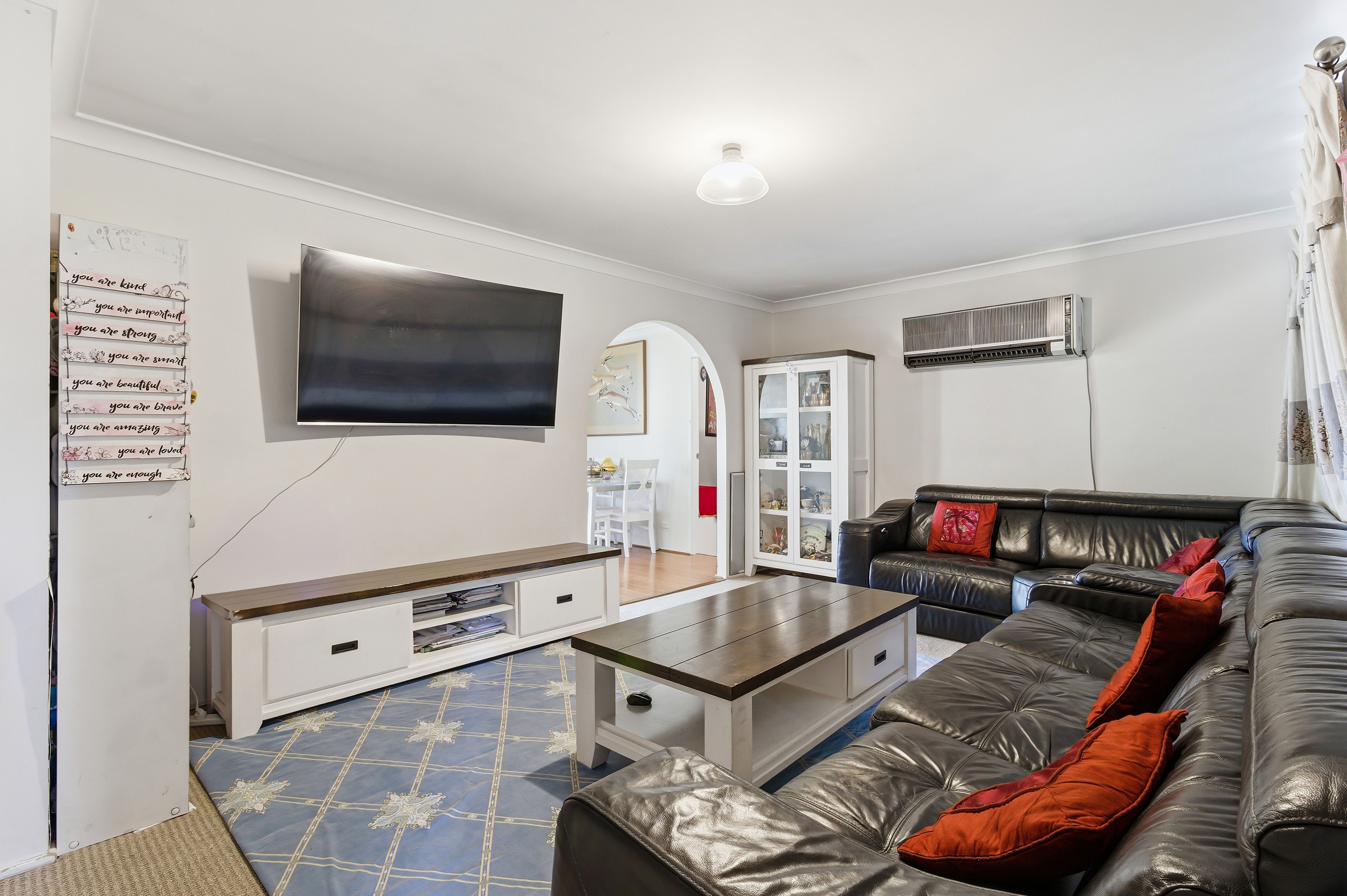 87 Warrimoo Drive, Quakers Hill, NSW 2763