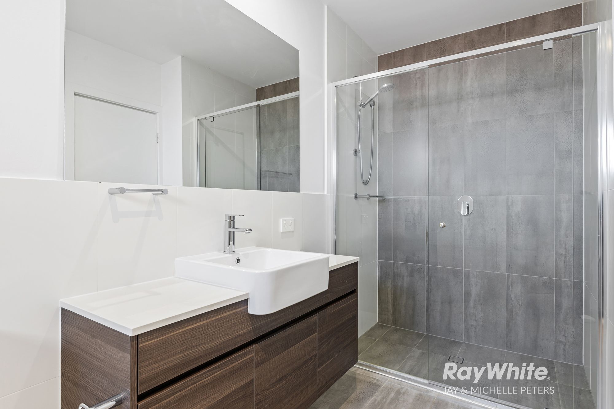 19 Tasmania Avenue — photo 17 of 26