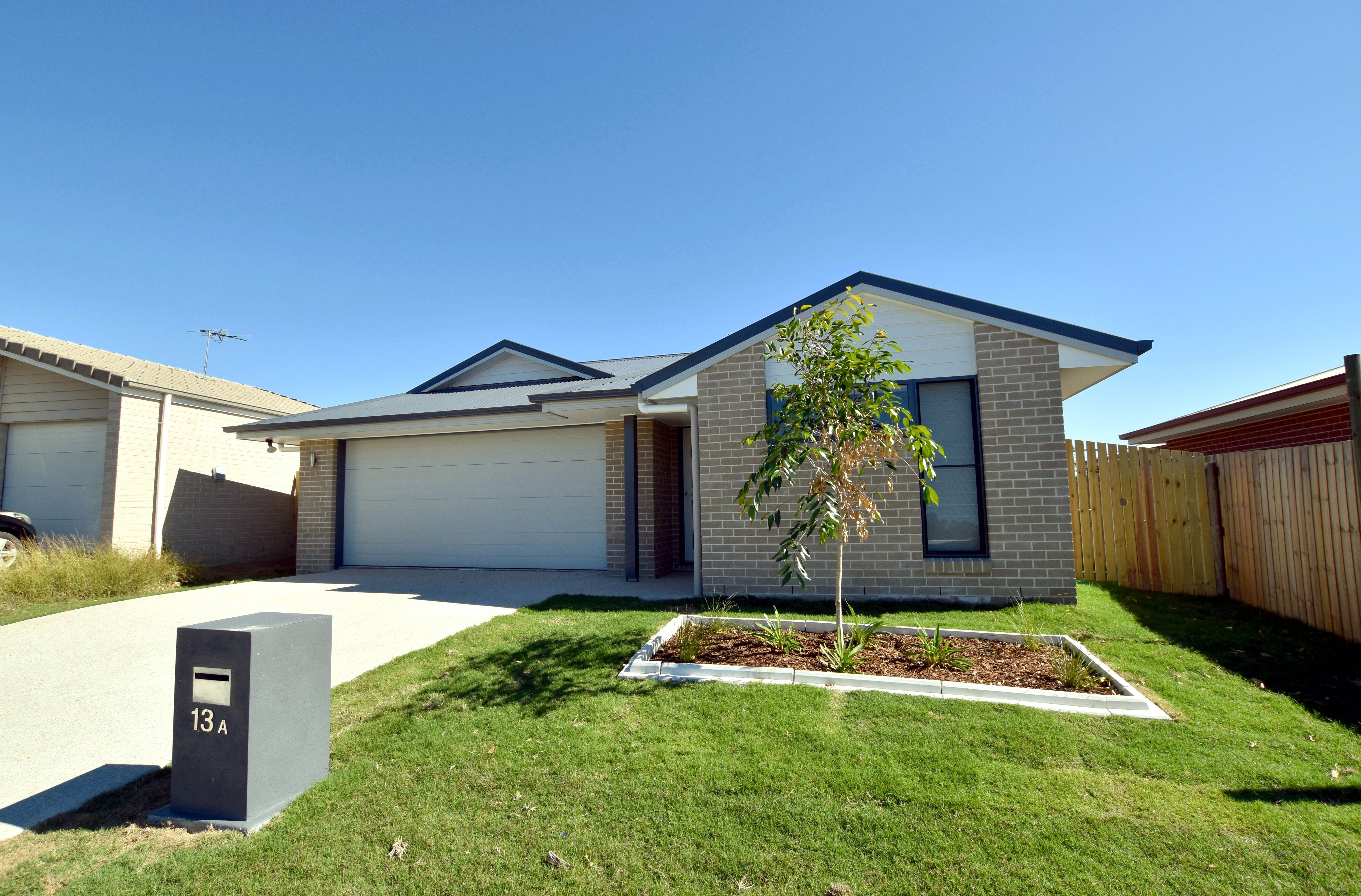 13A Seagull Boulevard, Kirkwood, QLD 4680