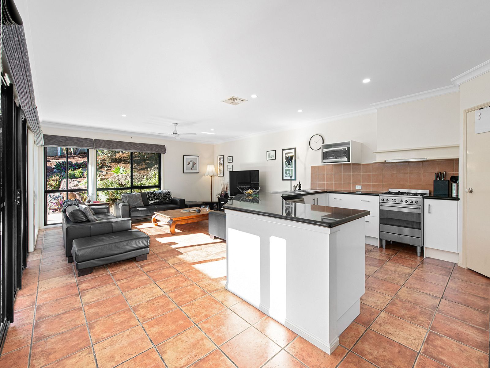 66 Robertson Street, Sherwood, QLD 4075