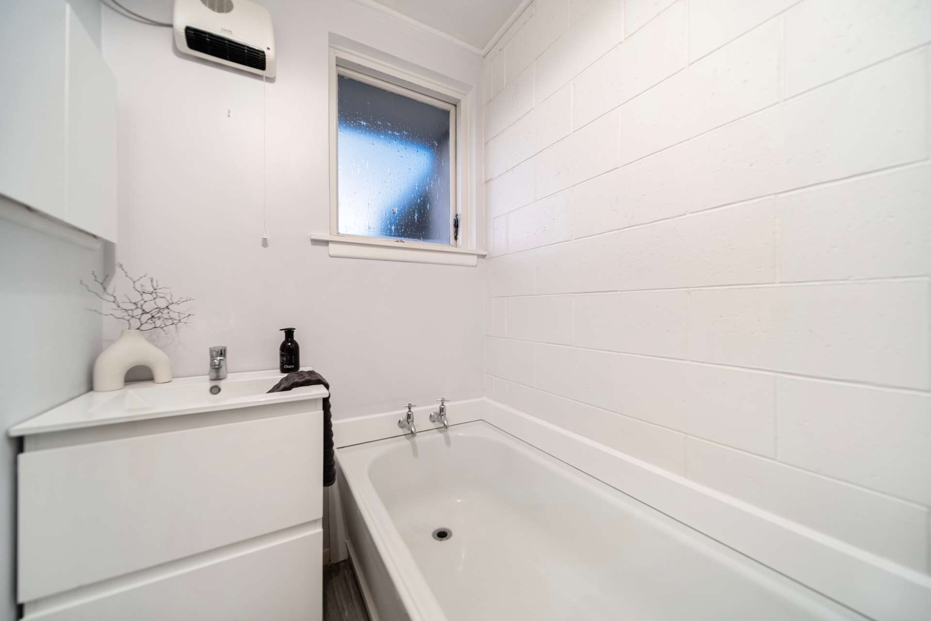2/22 Blakehall Place photo 9