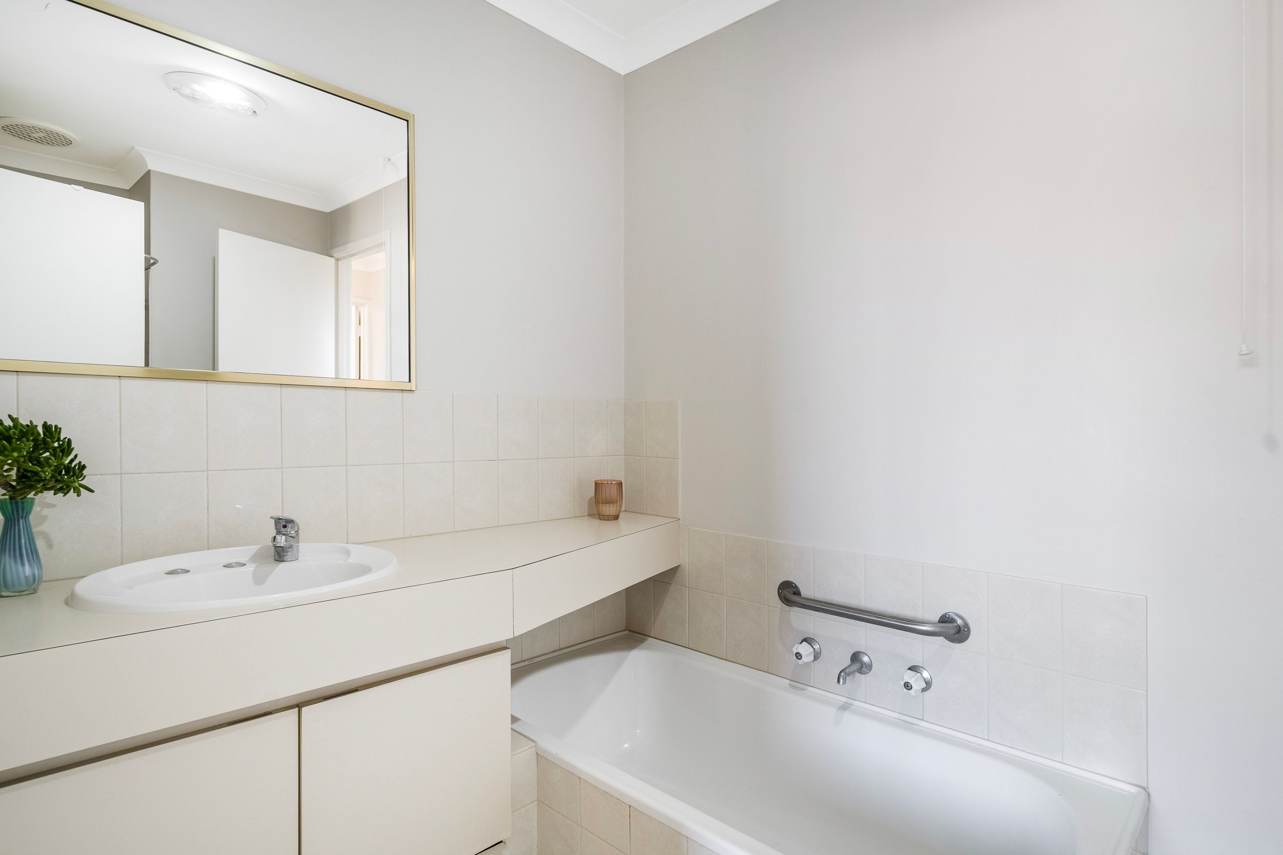 75/7 Harman Road — photo 6 of 18