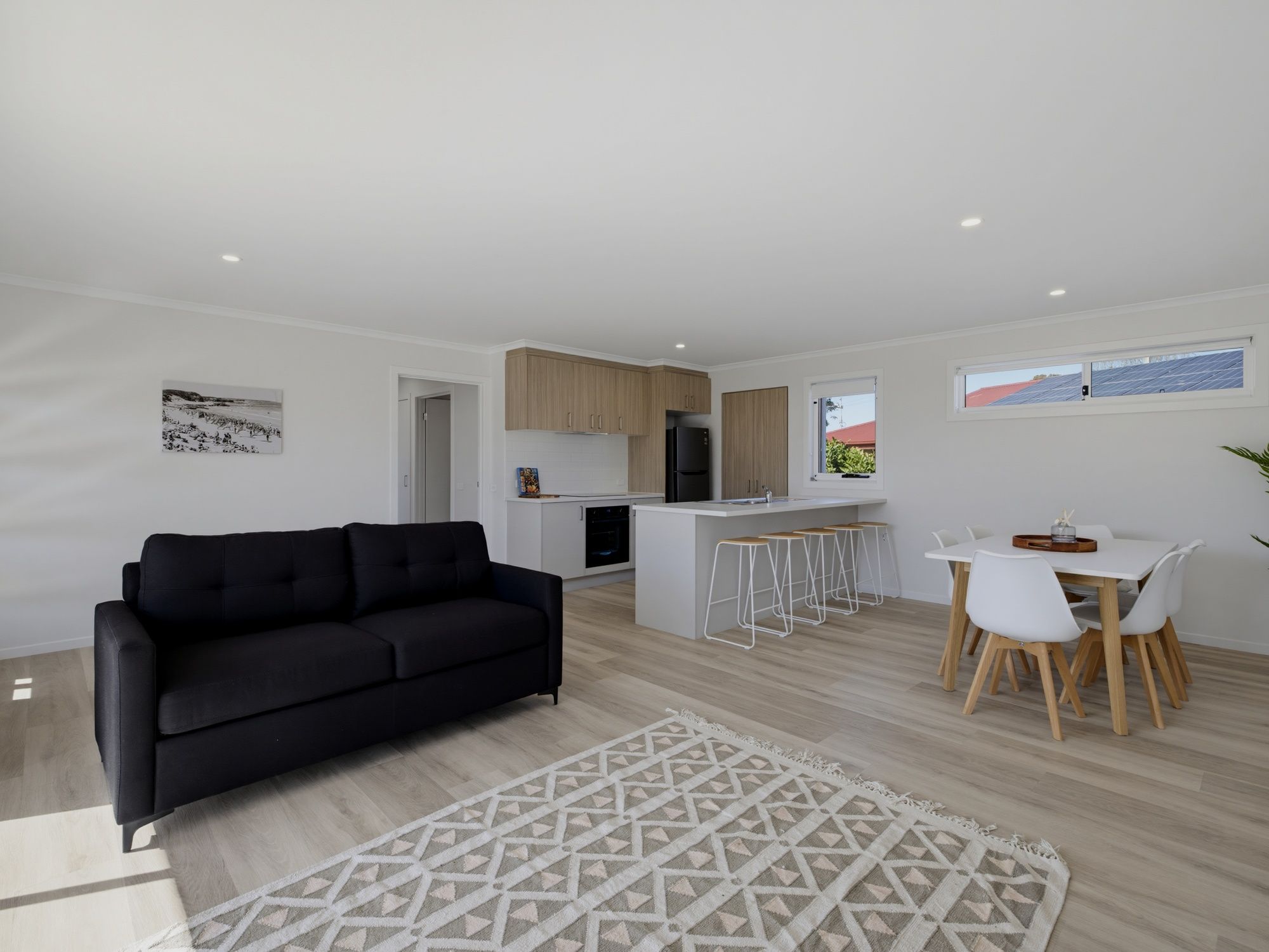 2/4 Turner Street — photo 5 of 17
