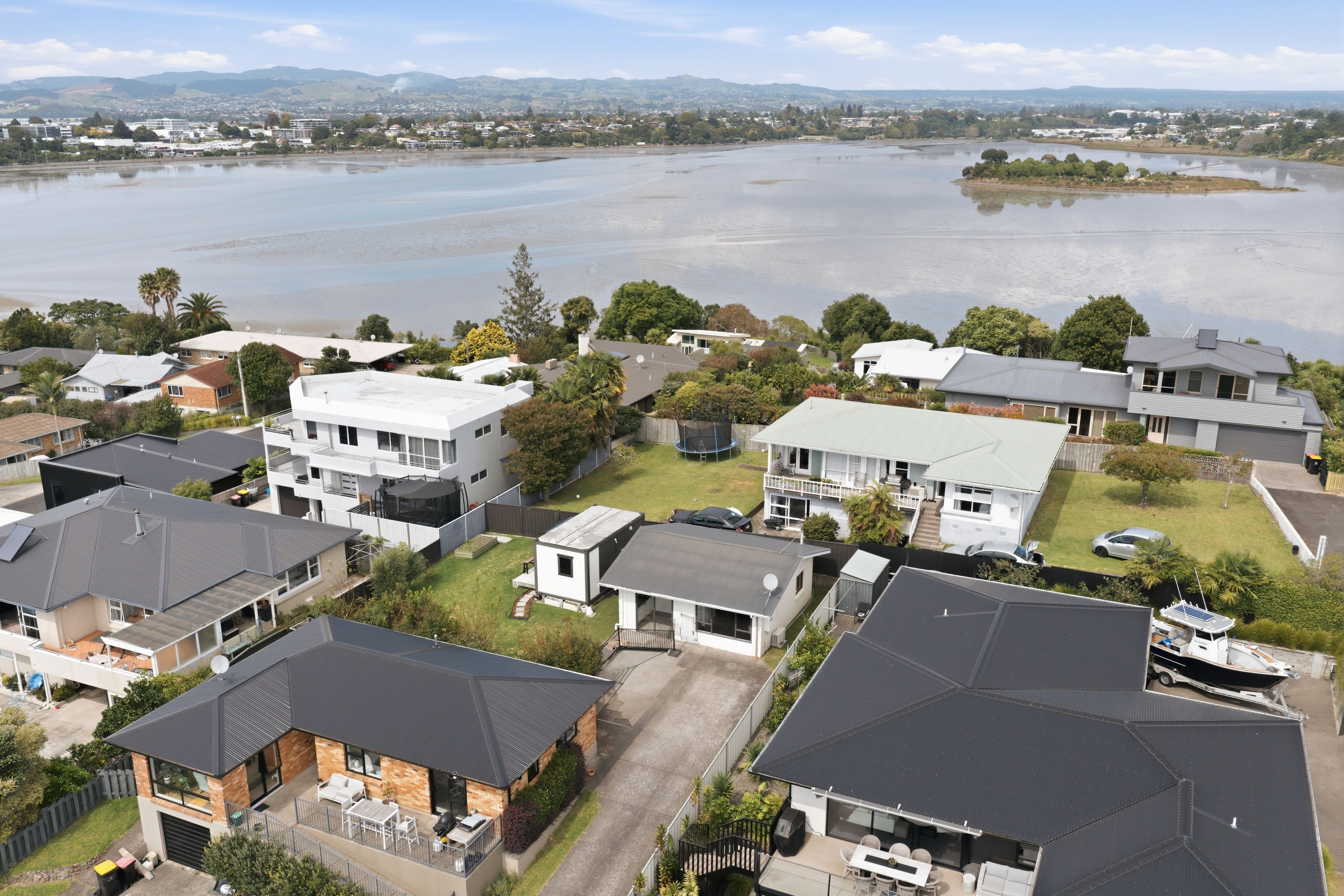 6C Mana Street, Otumoetai, Tauranga City