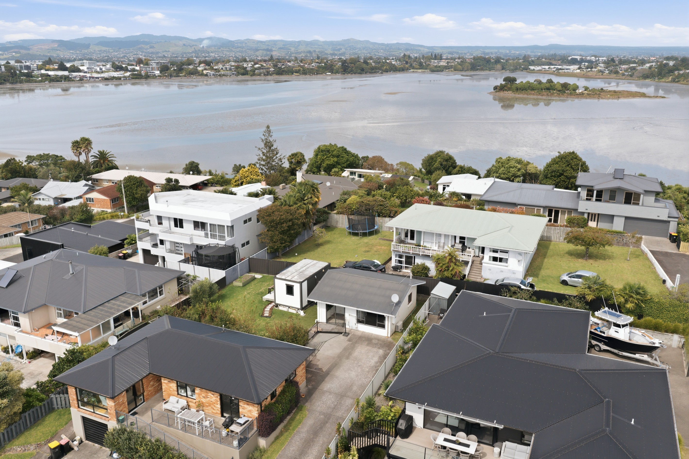 6C Mana Street, Otumoetai, Tauranga City