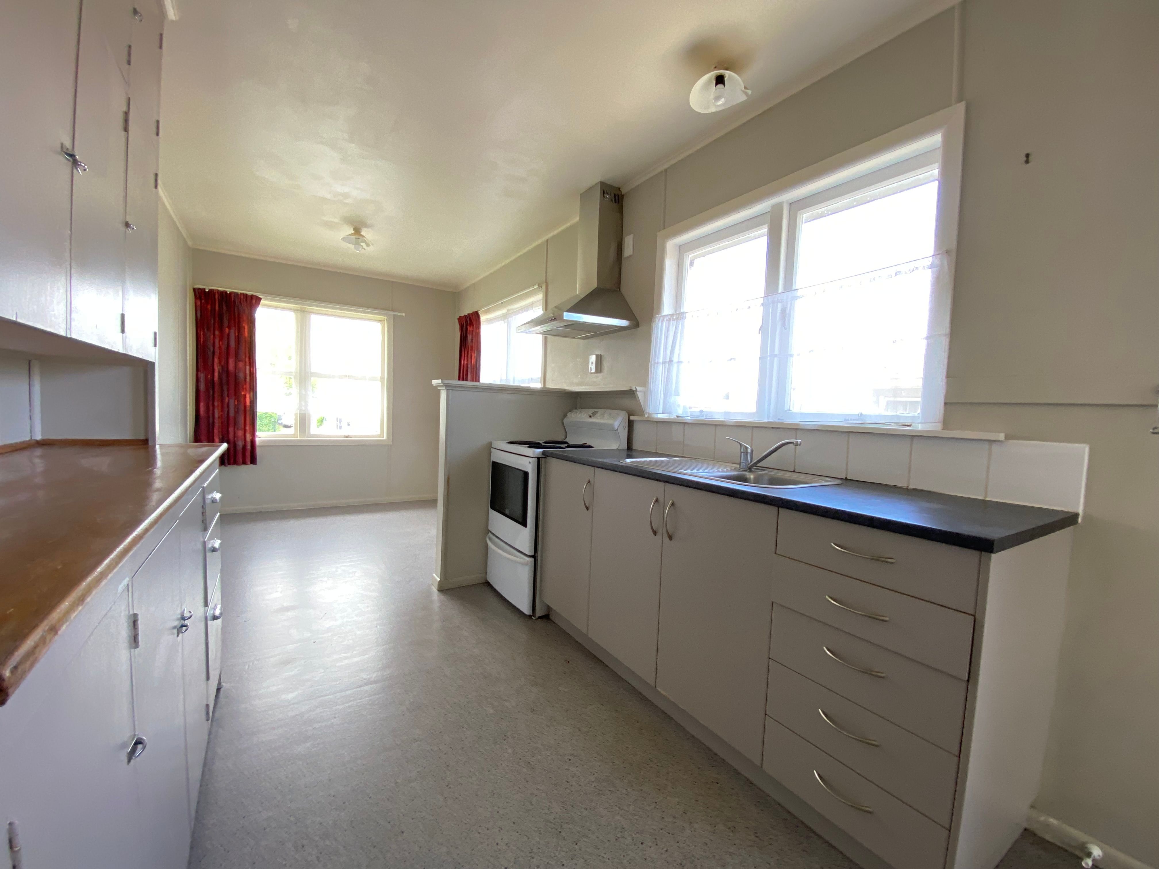 64 Spinley Street 3