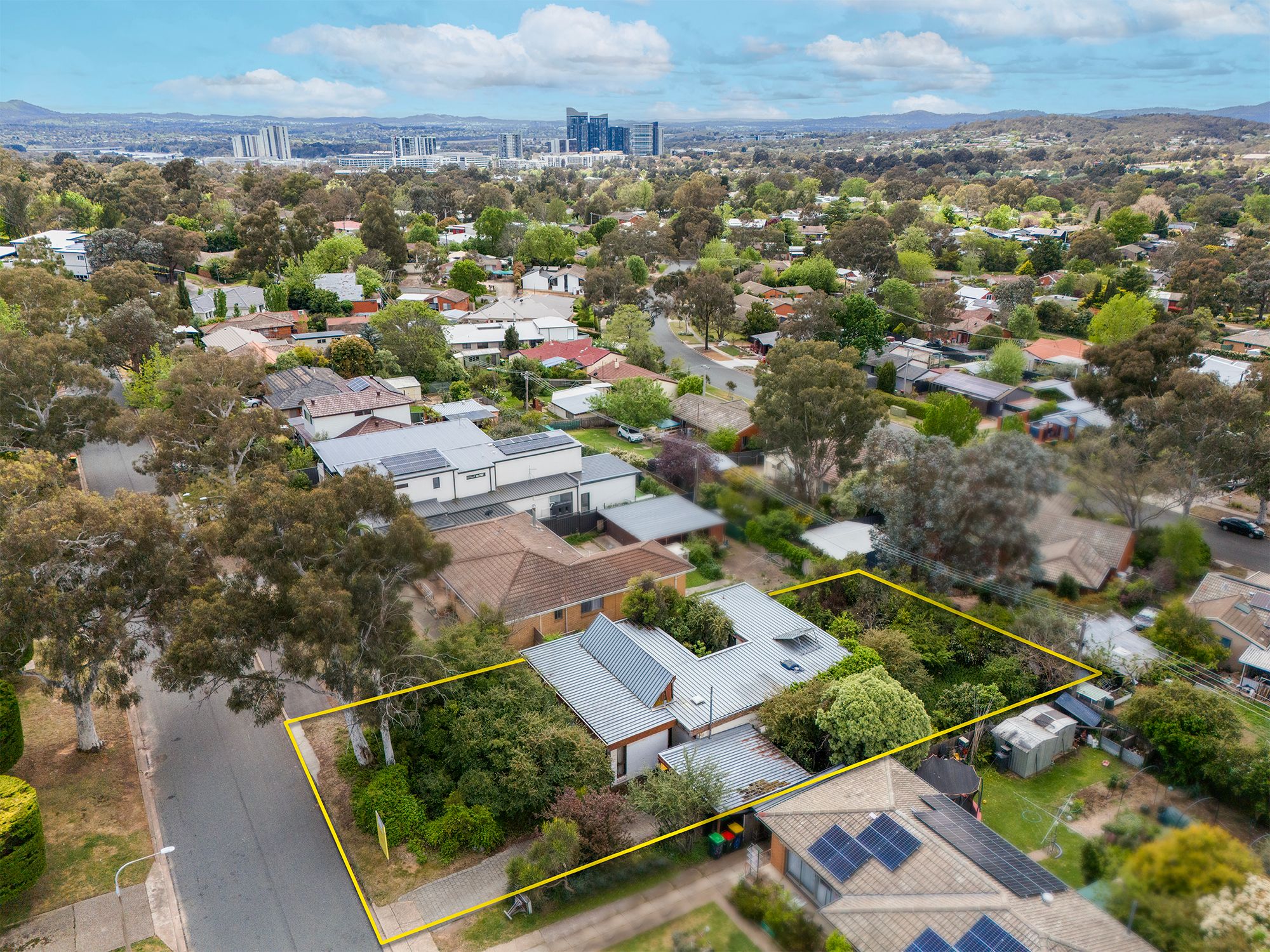 20 Castlereagh Crescent, Macquarie, ACT 2614