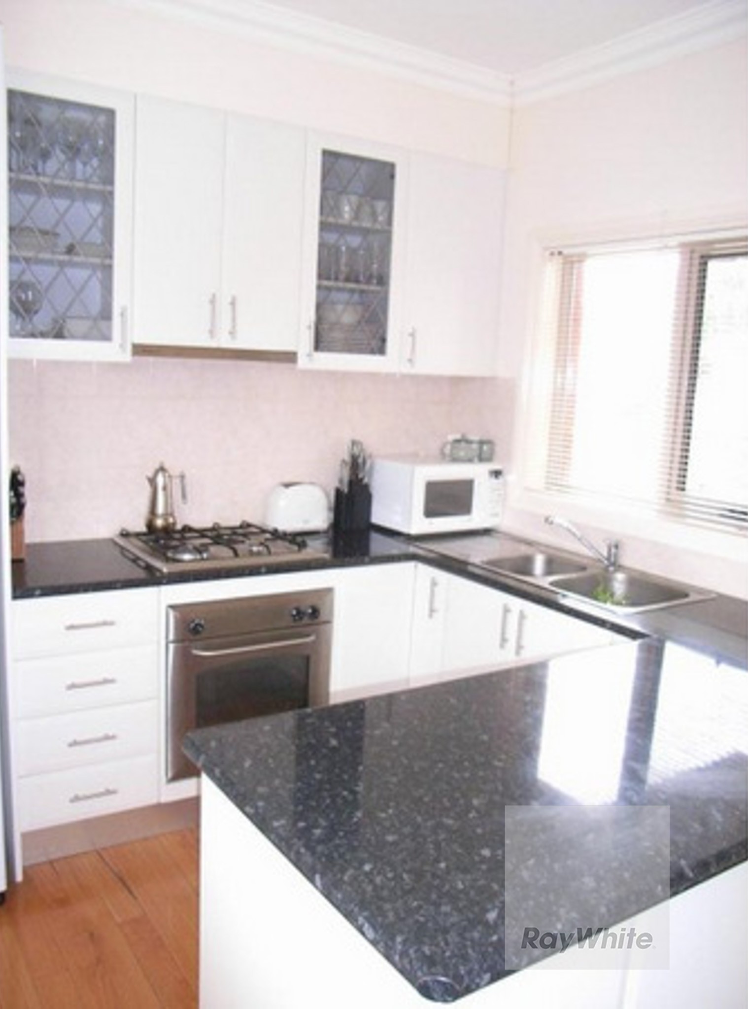 4/6 Smith Street, Reservoir, VIC 3073