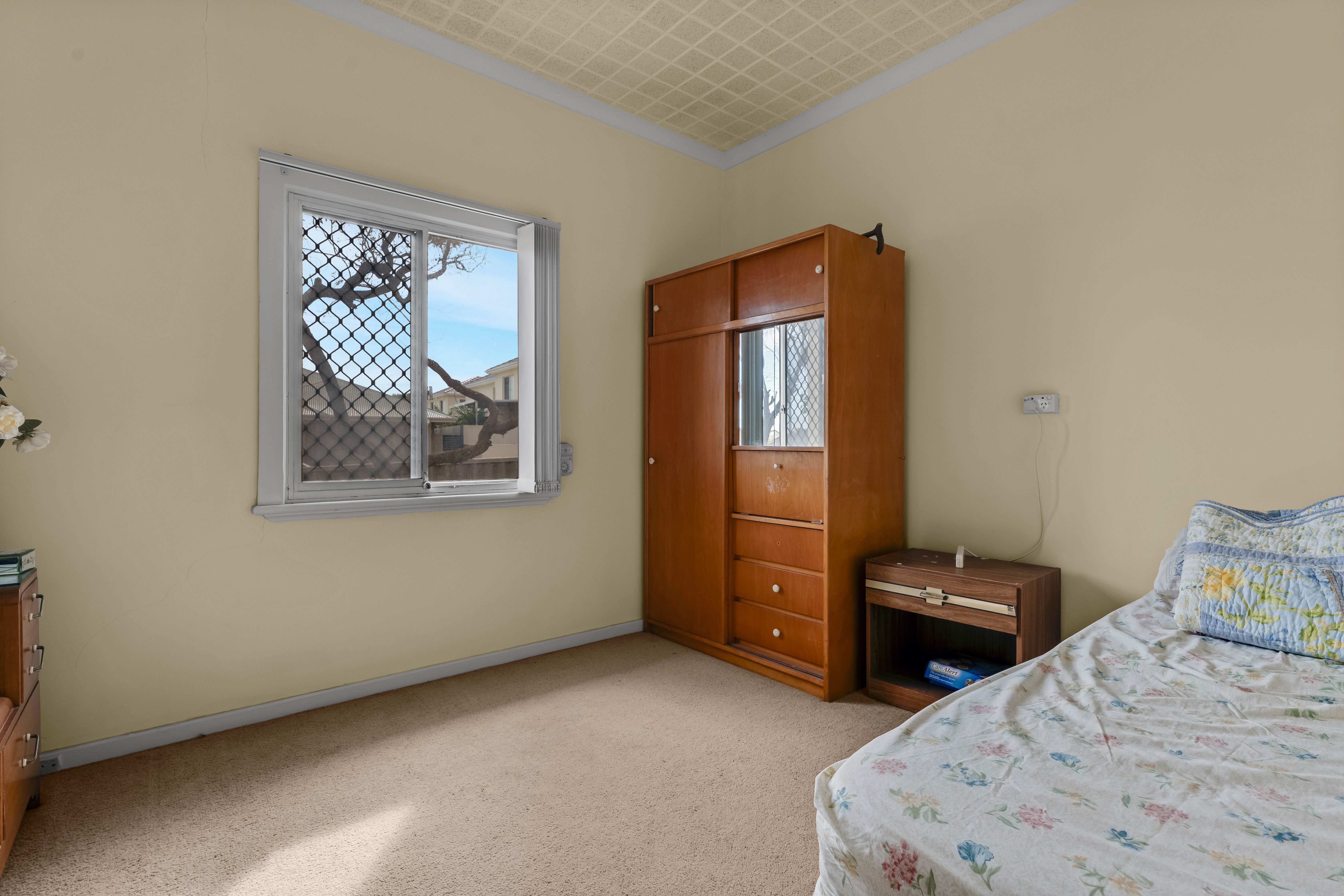 214 George Road — photo 14 of 28