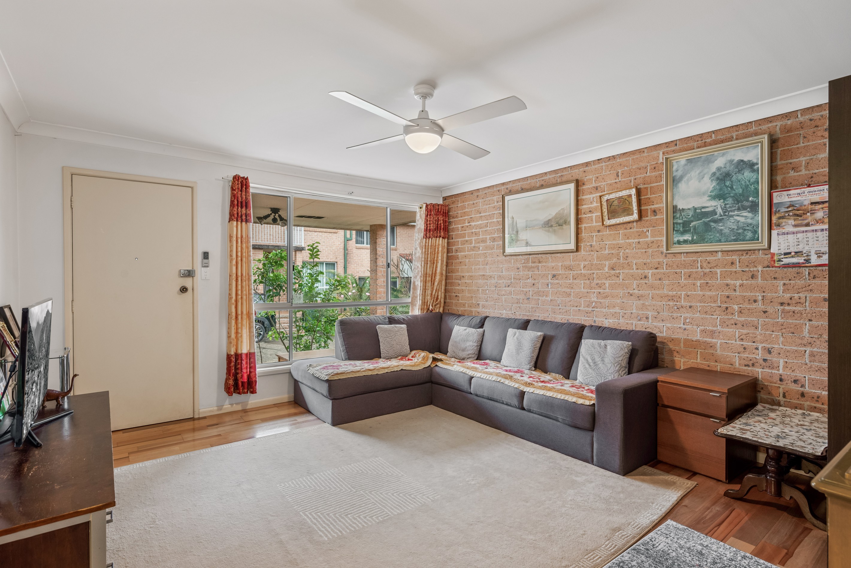 5/15 Susan Place, Minto, NSW 2566