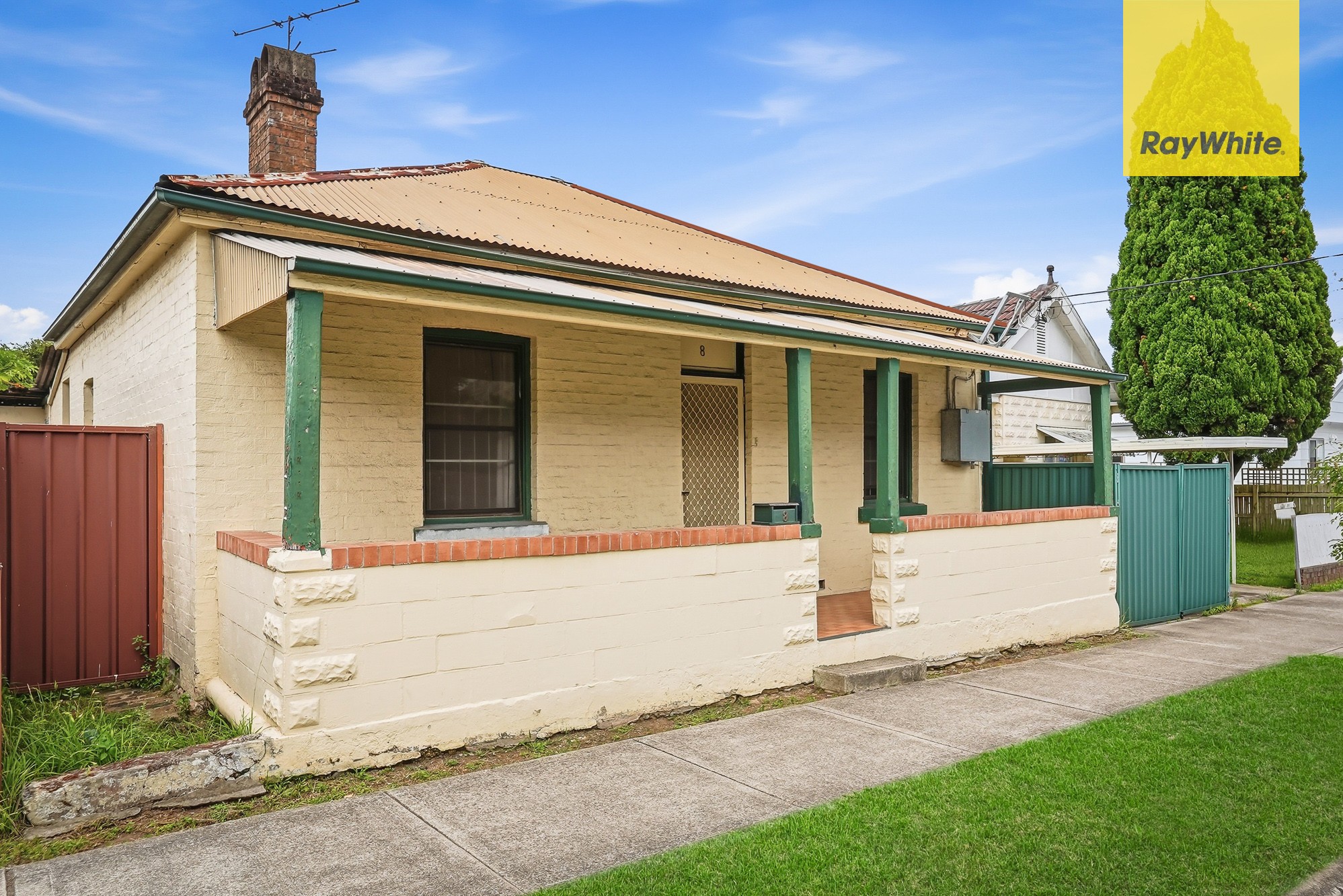 8 The Avenue, Granville, NSW 2142