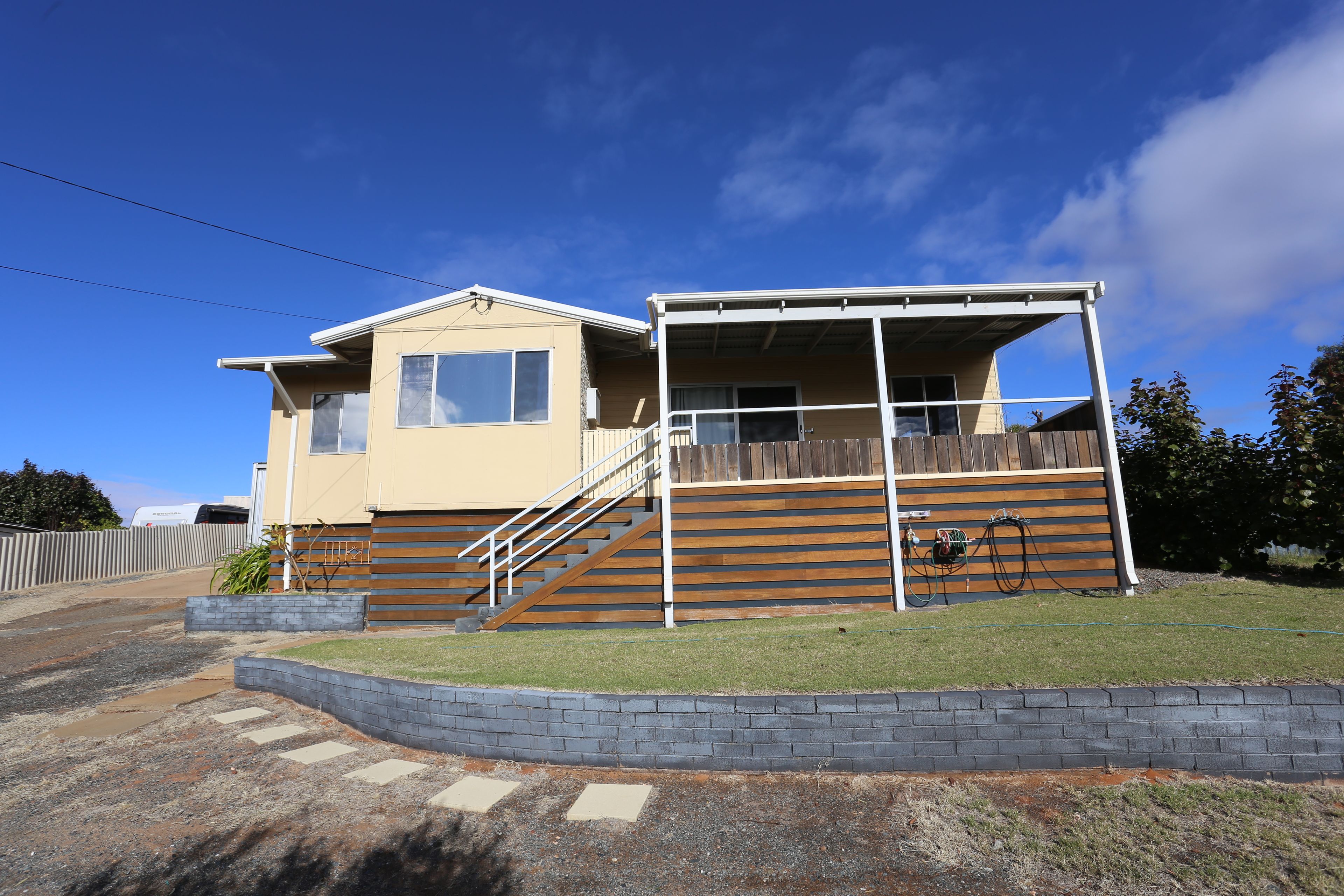 14 Serpentine Road, Kambalda East, WA 6442