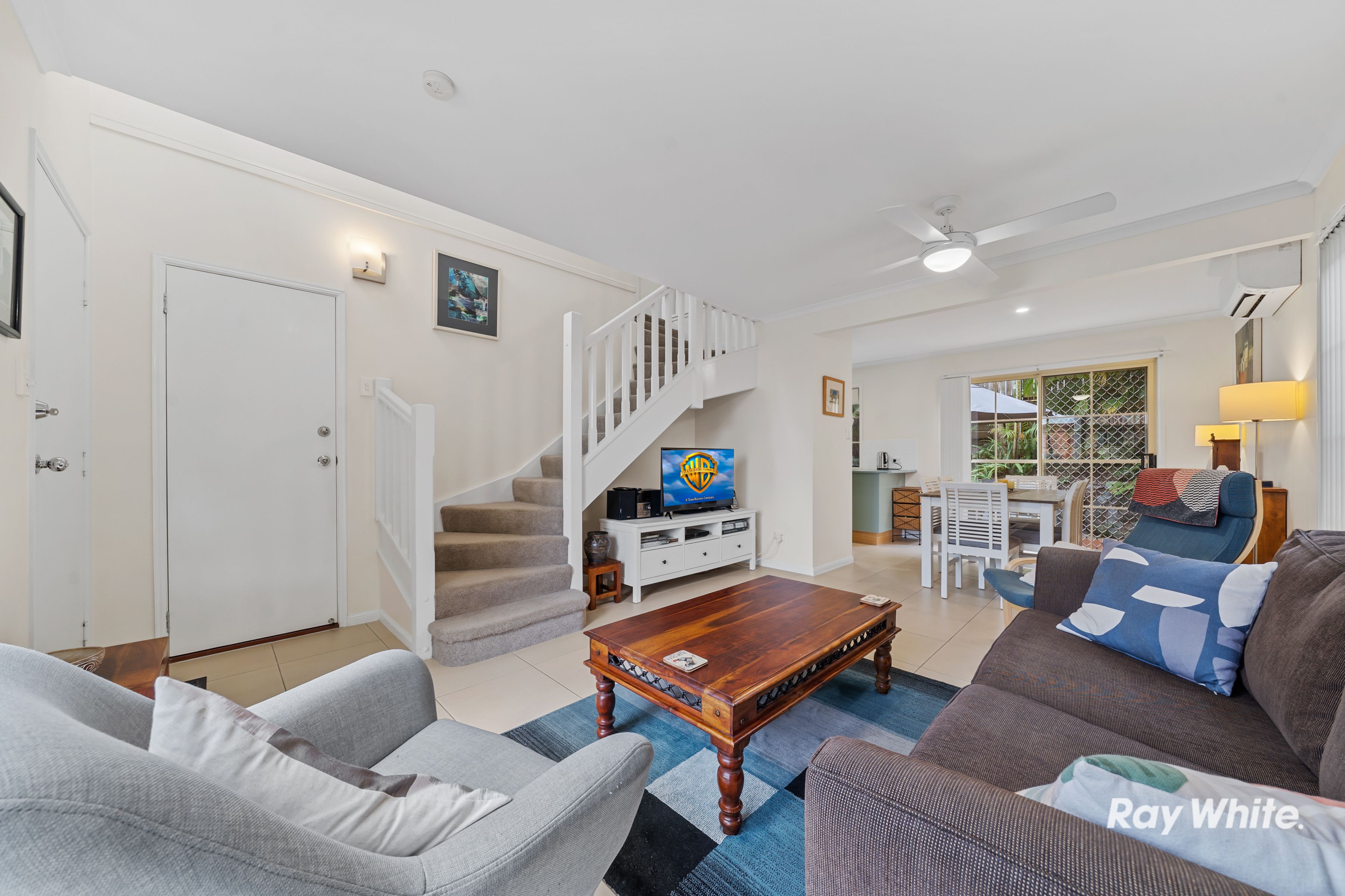 16/125 Chatswood Road — photo from Ray White Springwood QLD