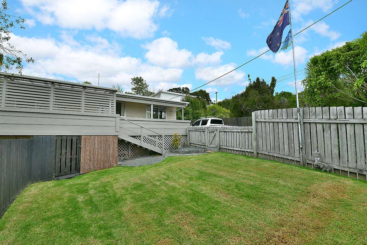 9a Waiora Road photo 2