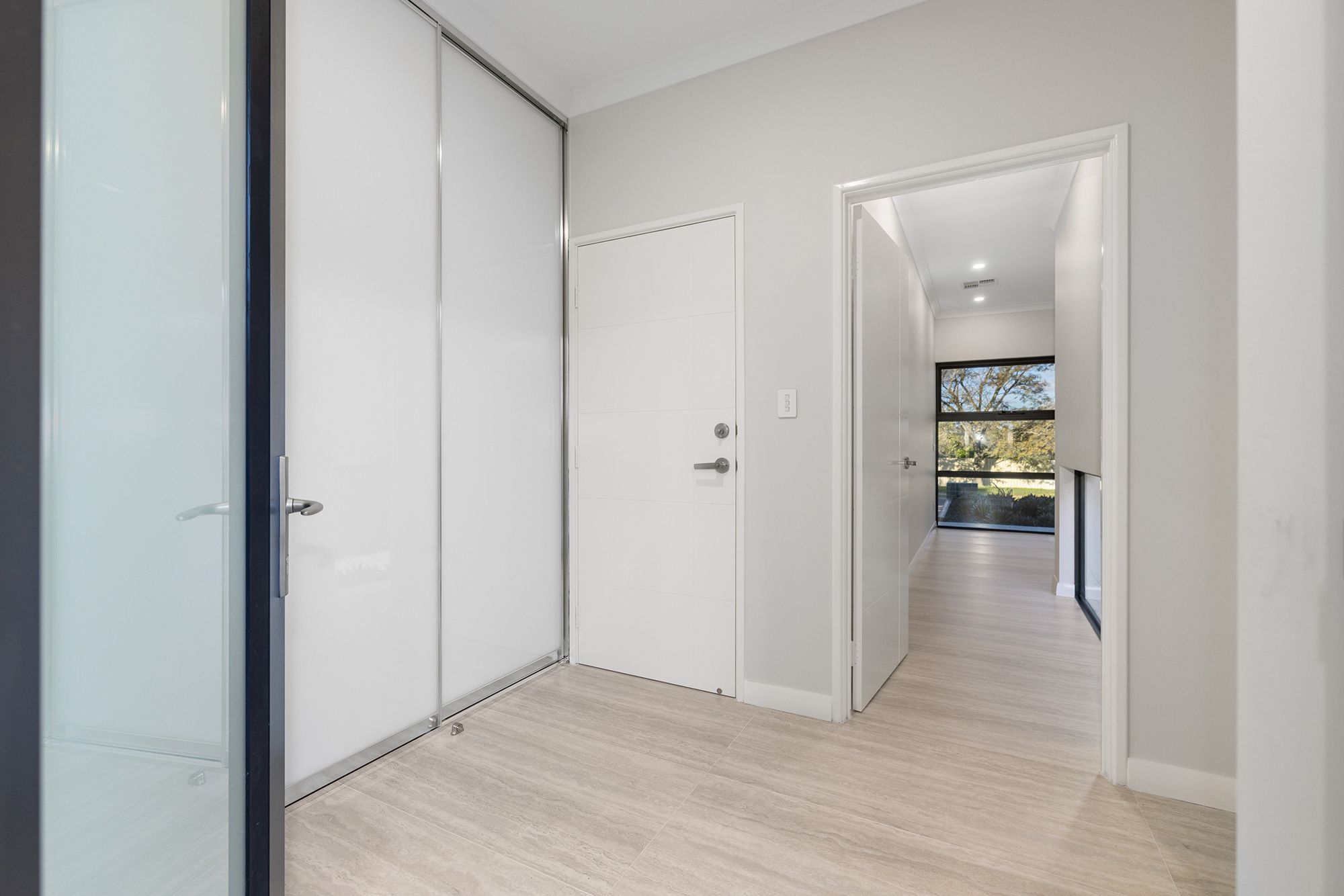 29A Edgewater Drive — photo 4 of 30