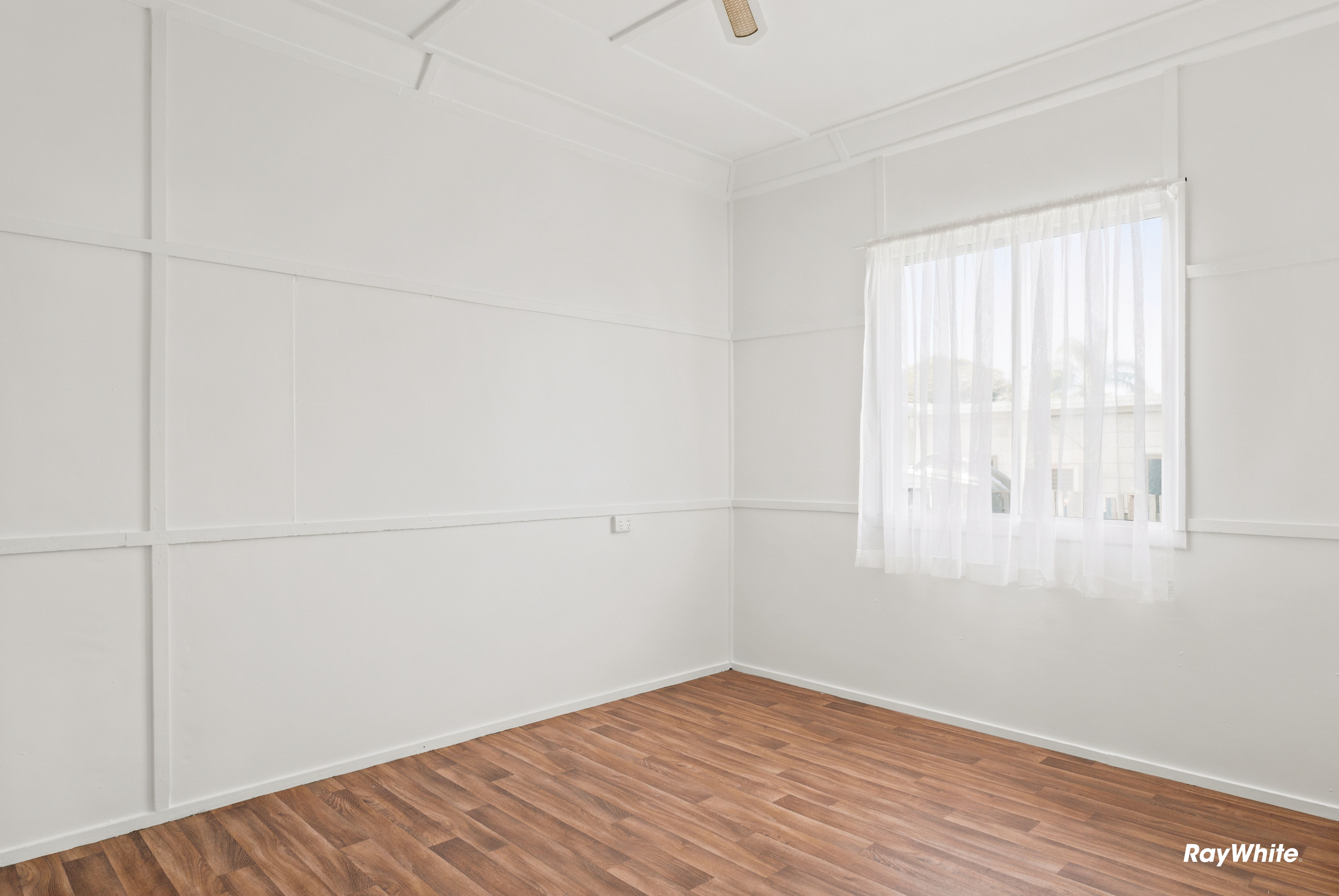 17 Fe Walker Street — photo 11 of 19