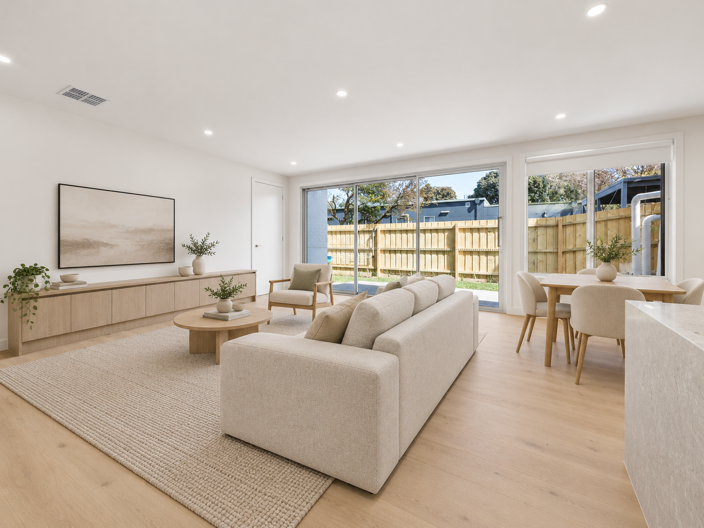 2/167 Eastbourne Road — photo 4 of 11